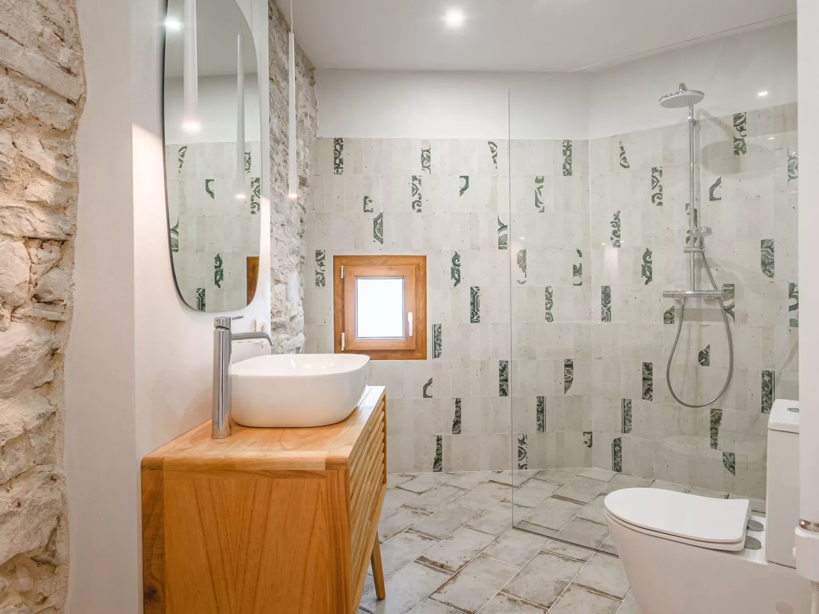 Mittelalterliche toskanische Unterkunft mit Aussicht und geräumigem Bad-Image-tags.info