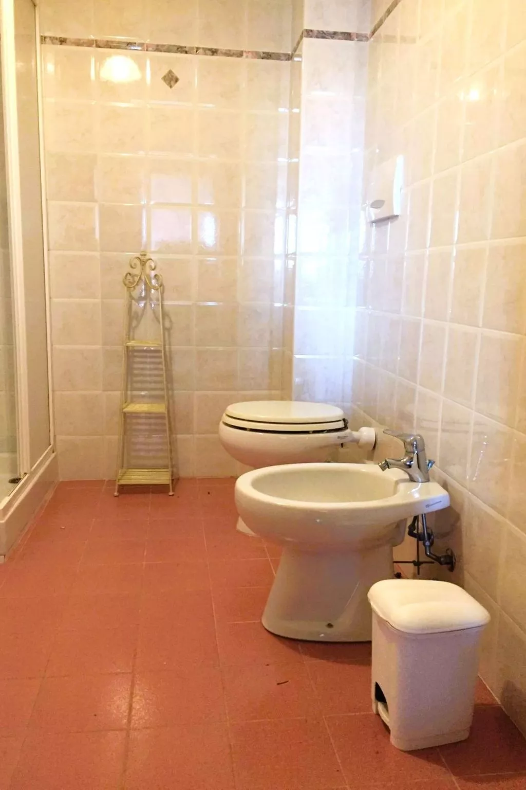 Vier-Zimmer-Wohnung Borgo Collelungo 2 Bäder, erster Stock-Binnen