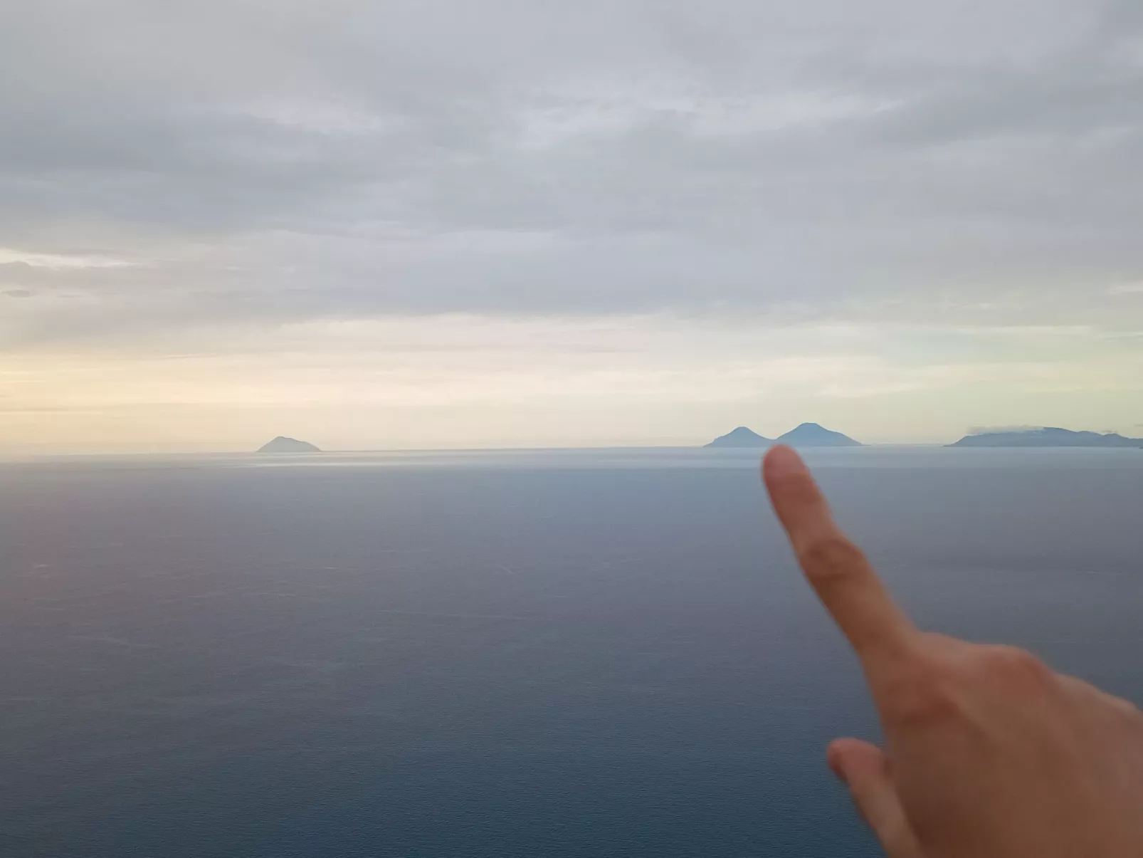 "Haus am Meer in Sizilien"-Binnen