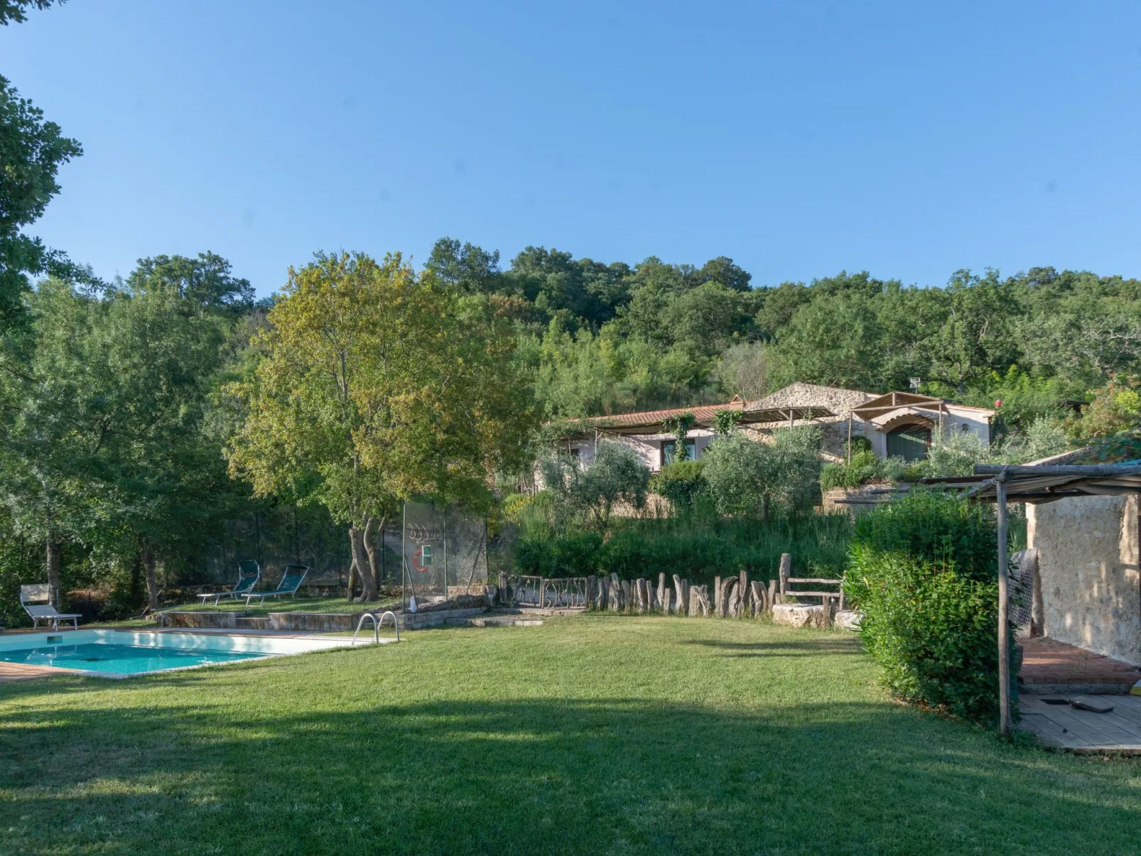 'Casa del Sole' mit Gemeinschaftspool-Buiten