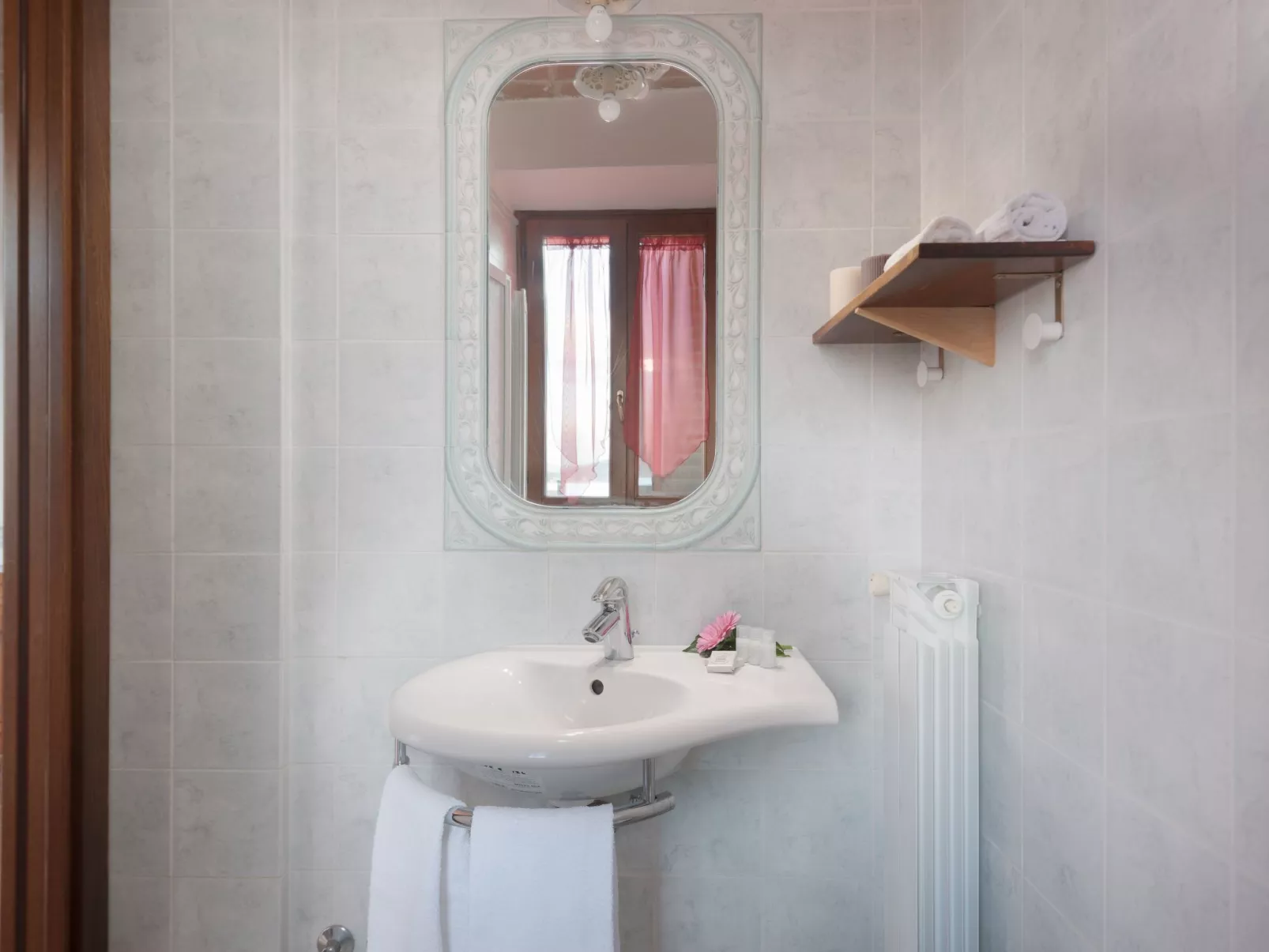 Schöne Wohnung in Magione mit Garten, gemeinschaftlichem Pool und Grill-Binnen