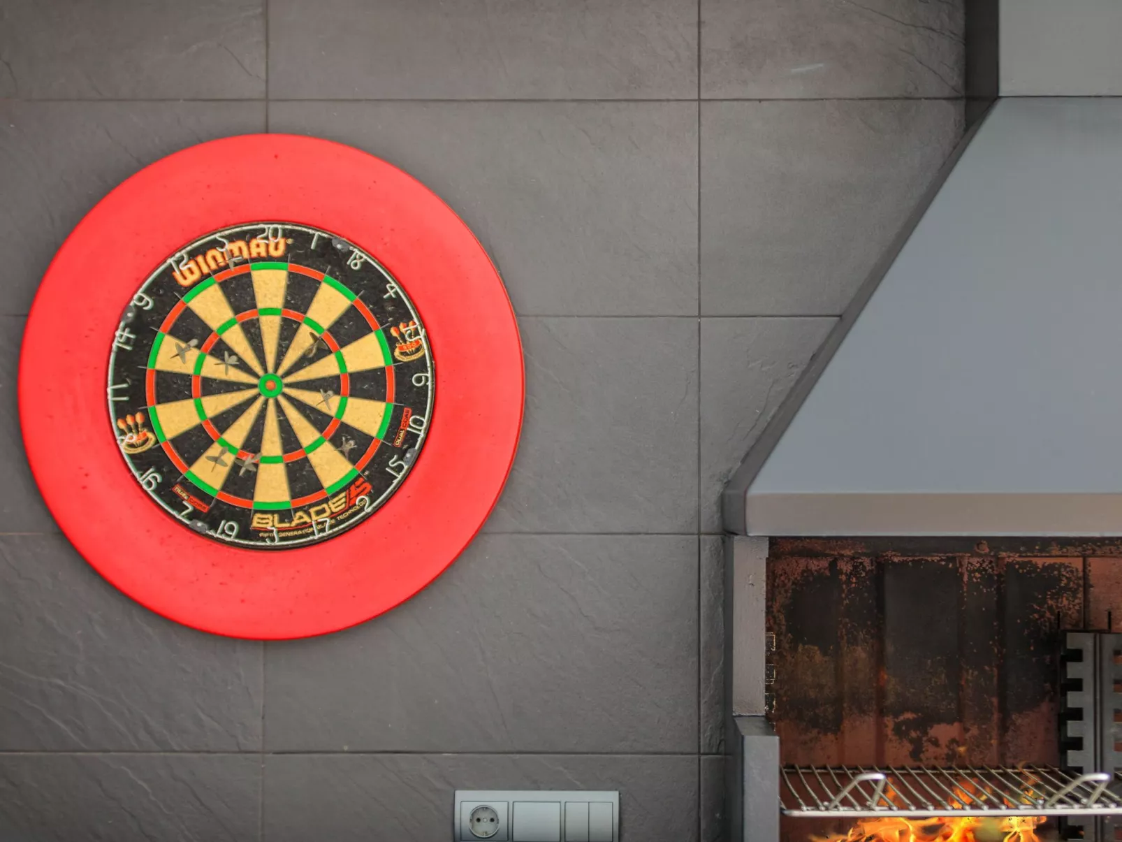 Luxuriöse Villa mit fantastischem Meerblick und Pool-Buiten