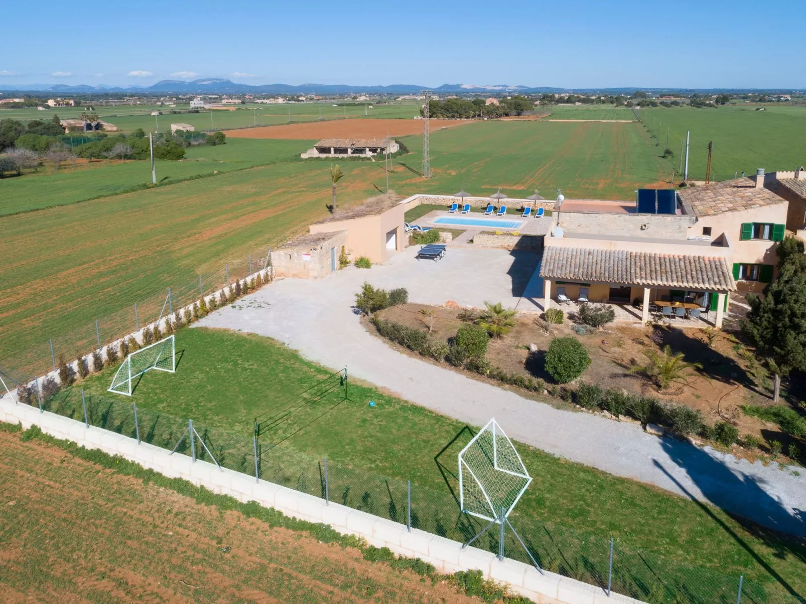 S'Hort de Marina mit Pool-Buiten