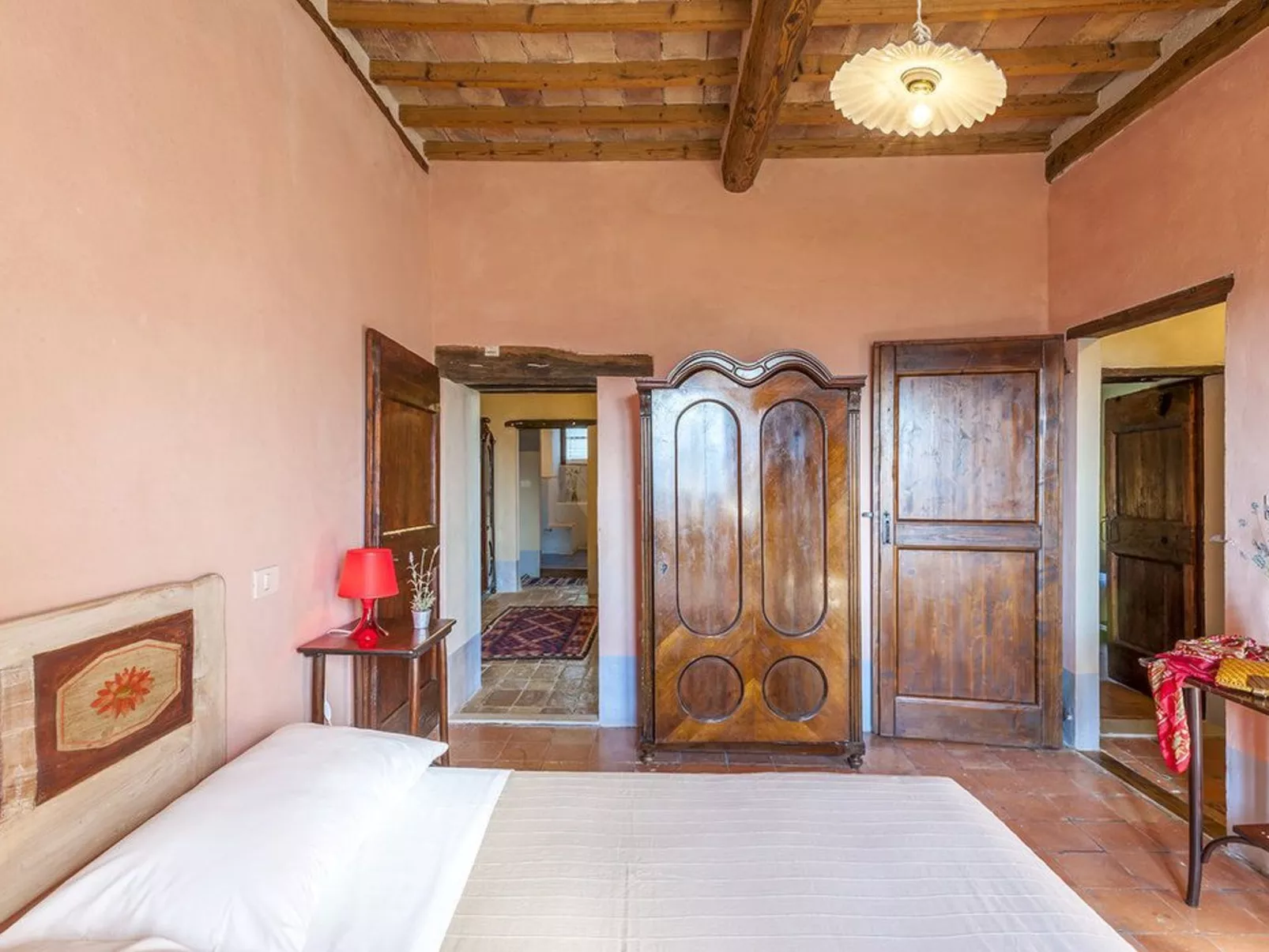 Ferienvilla 'Checello' mit privatem Pool-Binnen