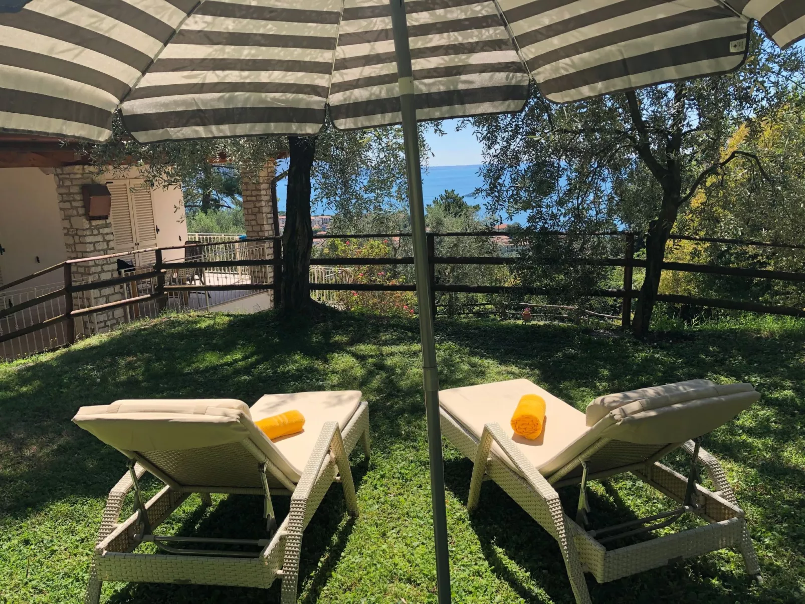 'Villa degli Ulivi-Buiten