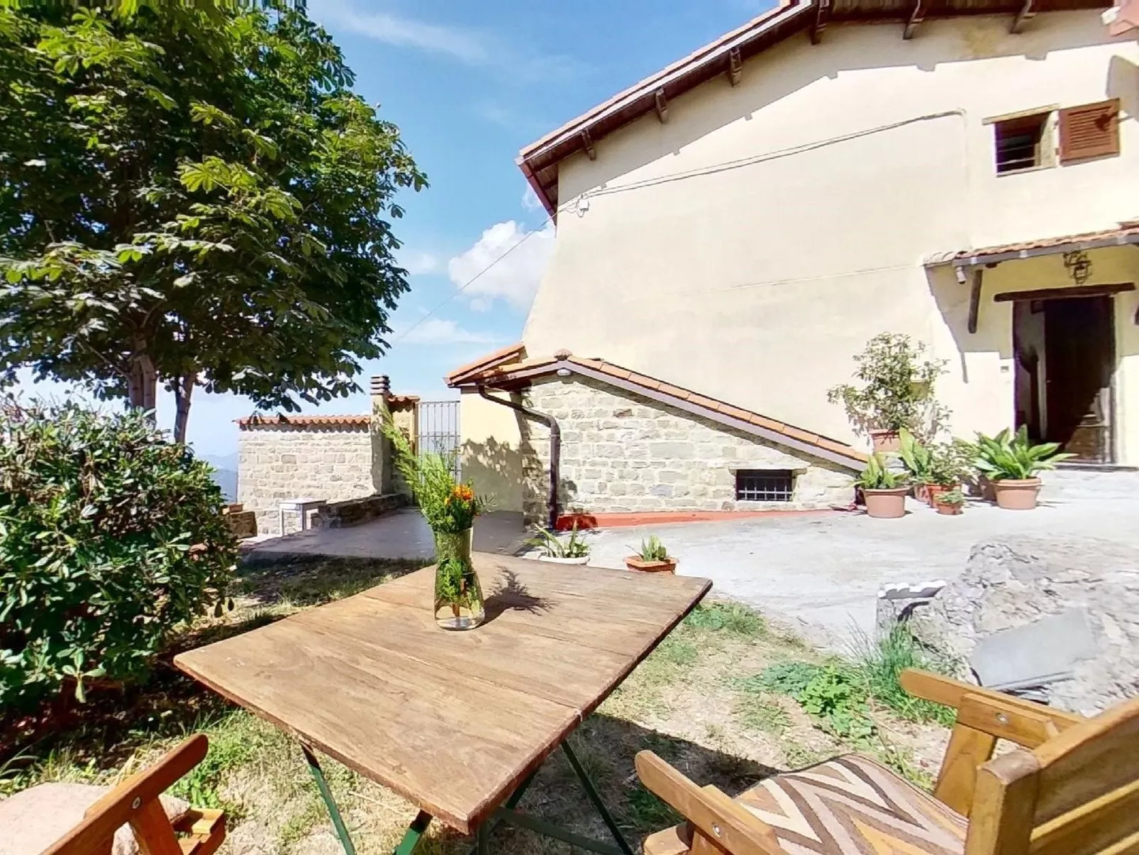 Silent View by Holiday World-Image-tags.info