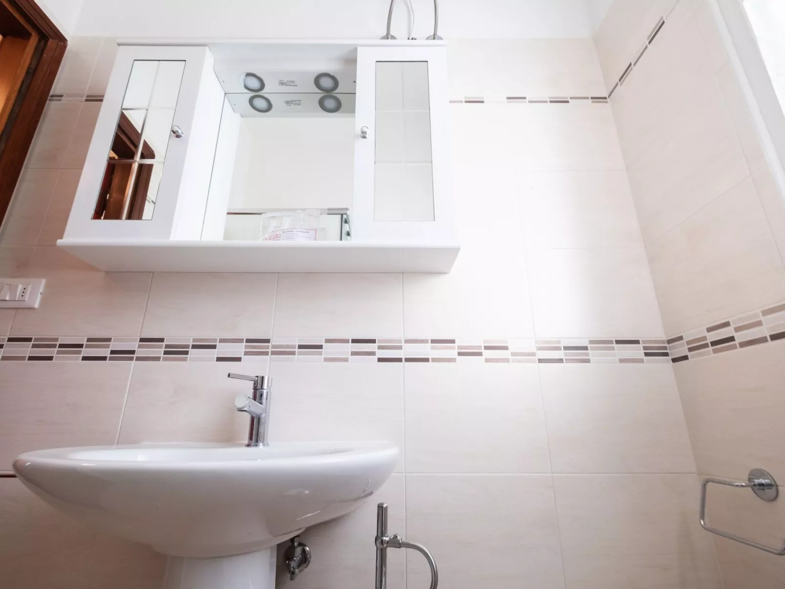 In Lido Delle Nazioni mit Großem Garten-Binnen