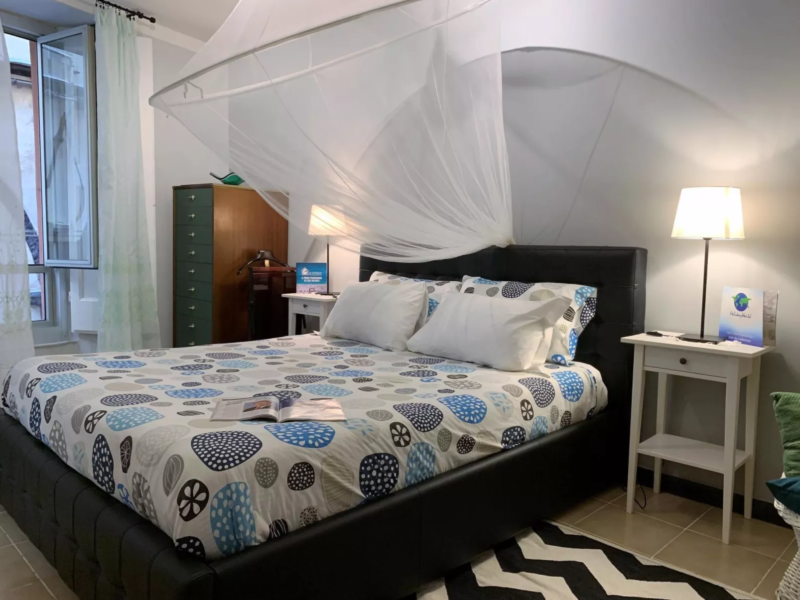 Für 4 Personen ca. 50 m&sup2; in Genua, Norditalien (Ligurien)-Binnen