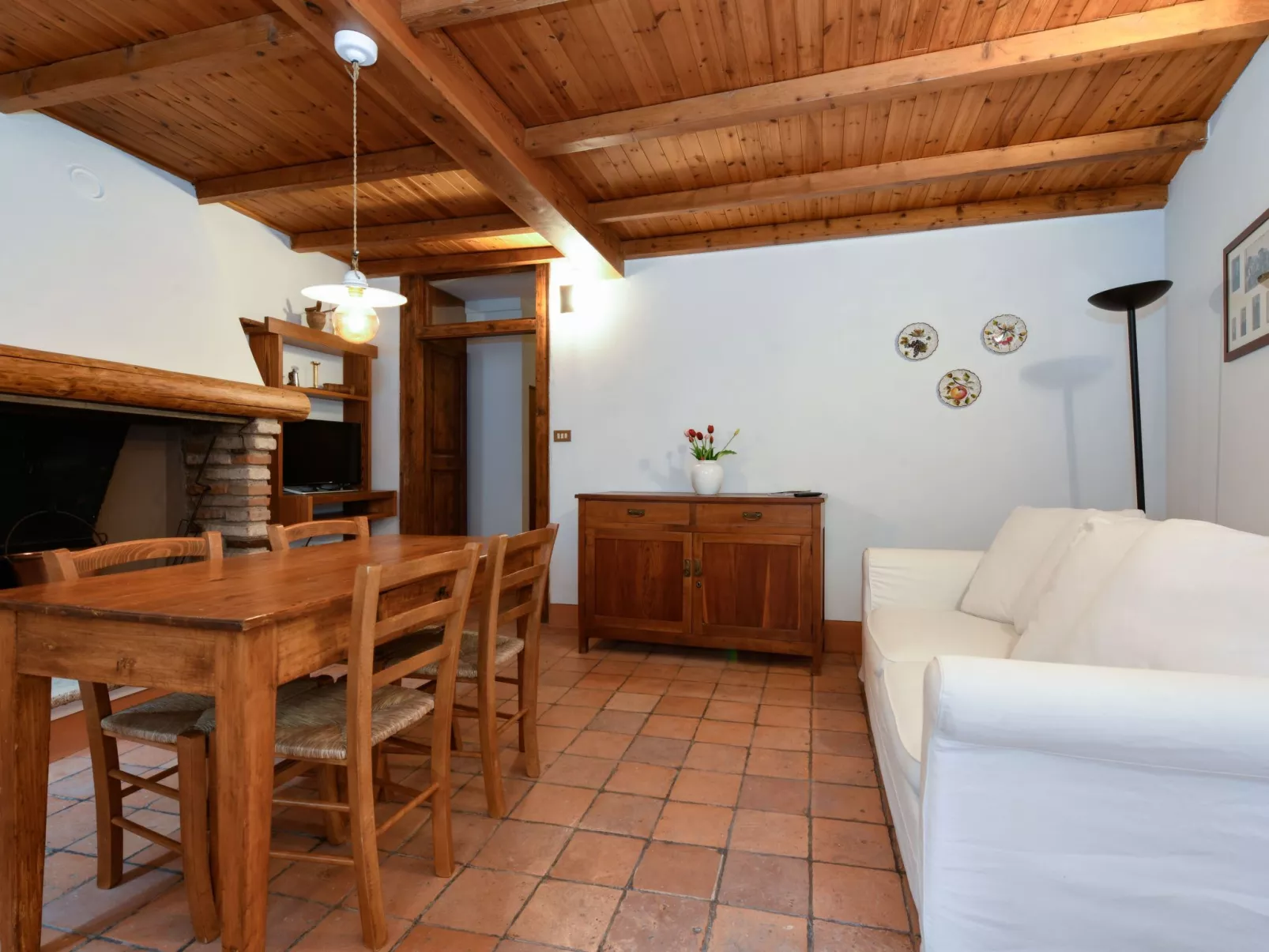 Wohnung Taverne-Binnen