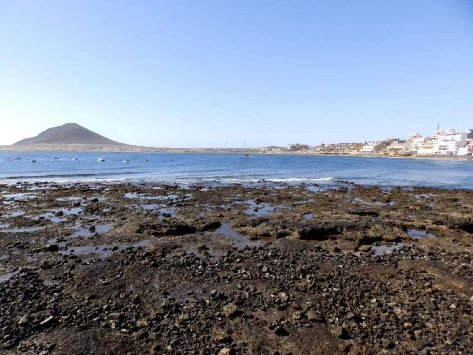 Mit Balkon und Meerblick-Buiten