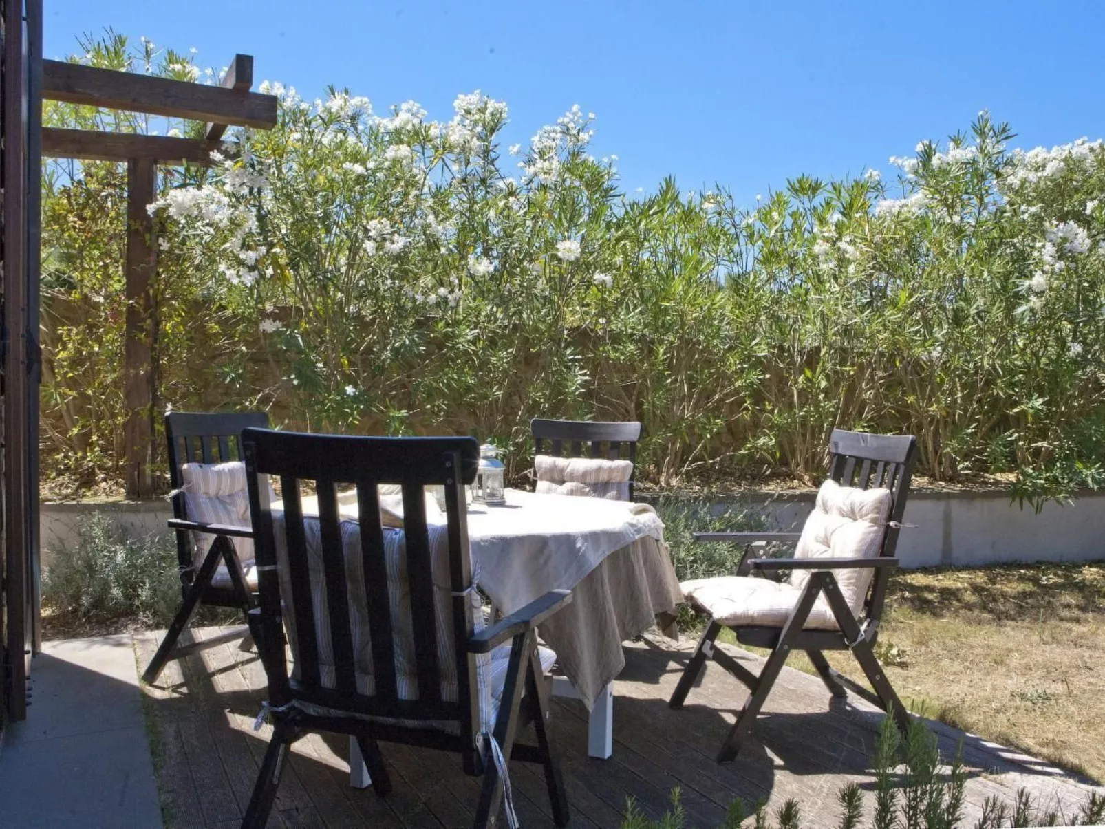 In Montescudaio mit Großem Garten-Image-tags.info