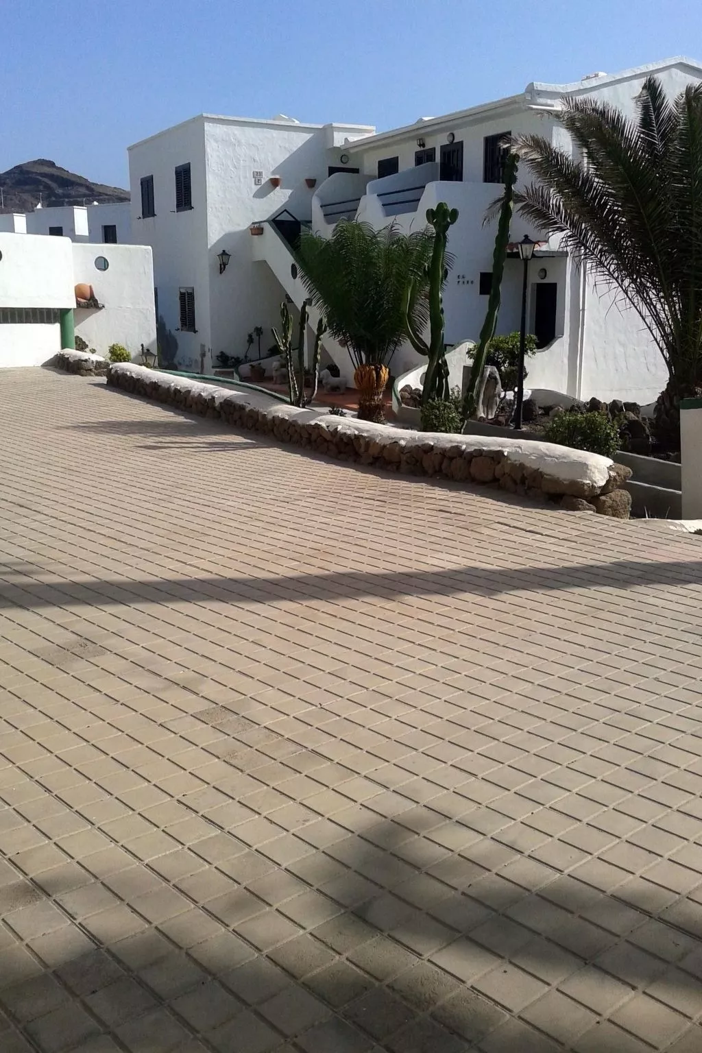 Wohnung "Faro de Sardina" mit Blick aufs Wasser-Buiten