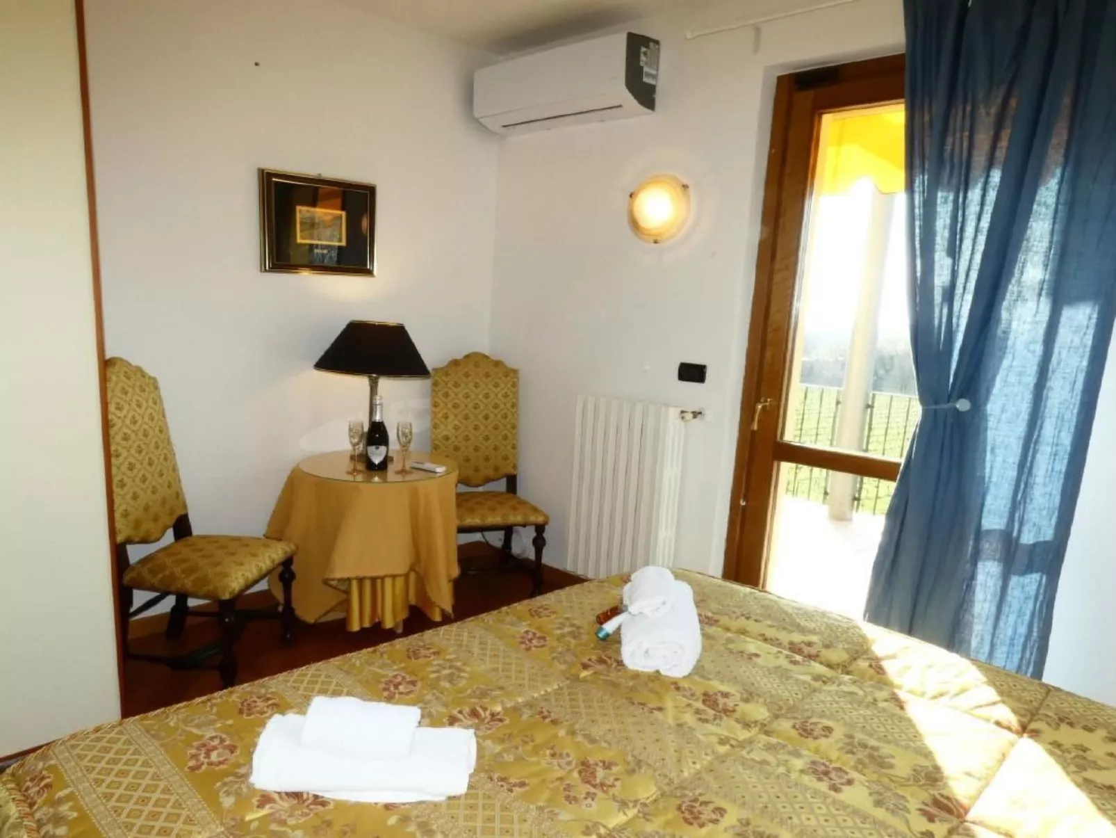 Villa Paradiso, 200 m² Ferienhaus-Binnen