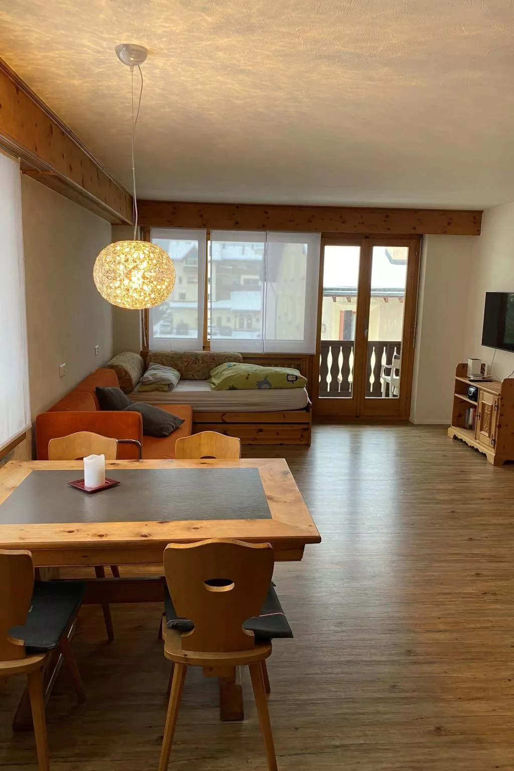 Wohnung Curtins-Binnen