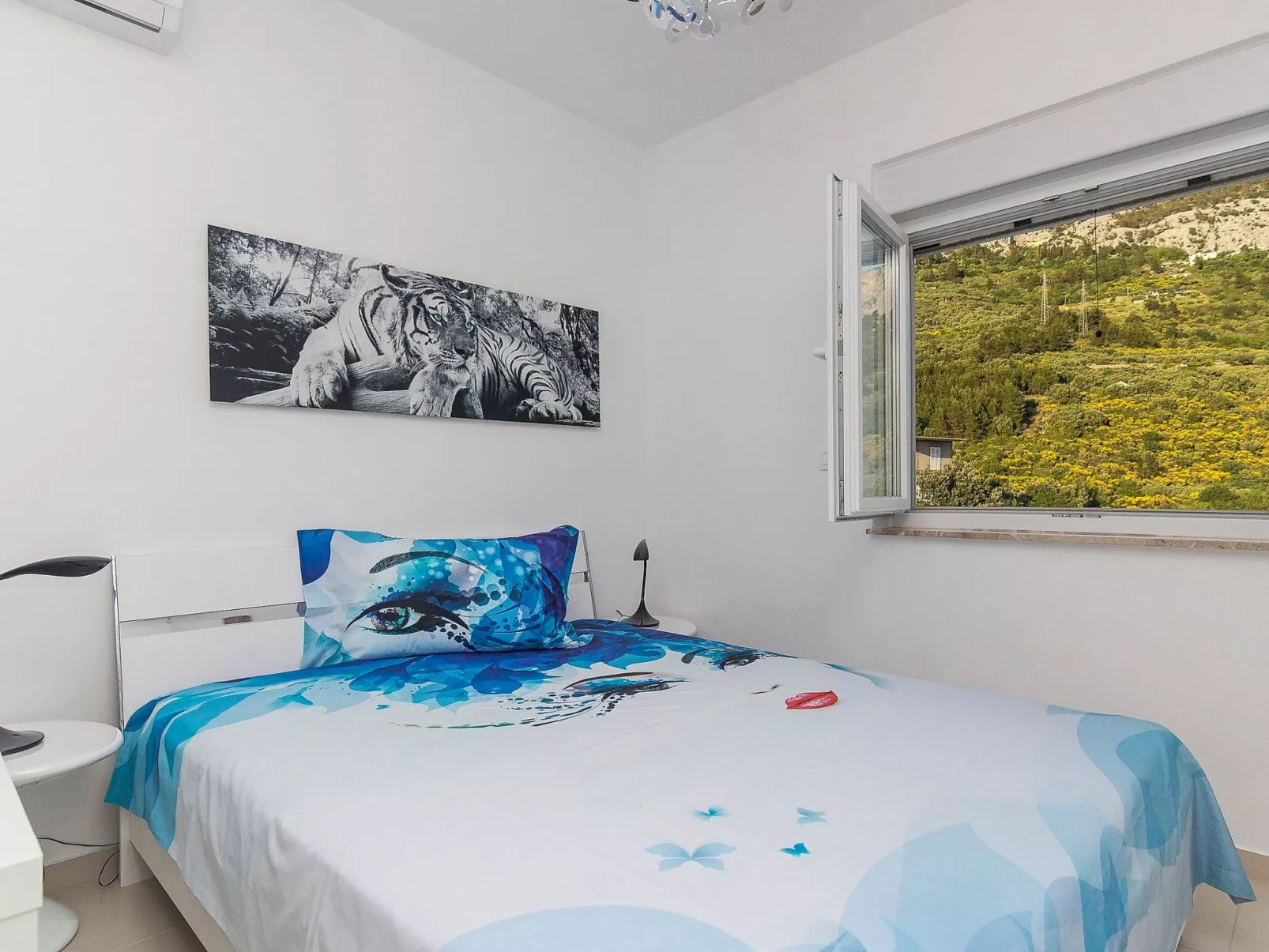 Penthousewohnung mit Whirlpool und Meerblick-Binnen