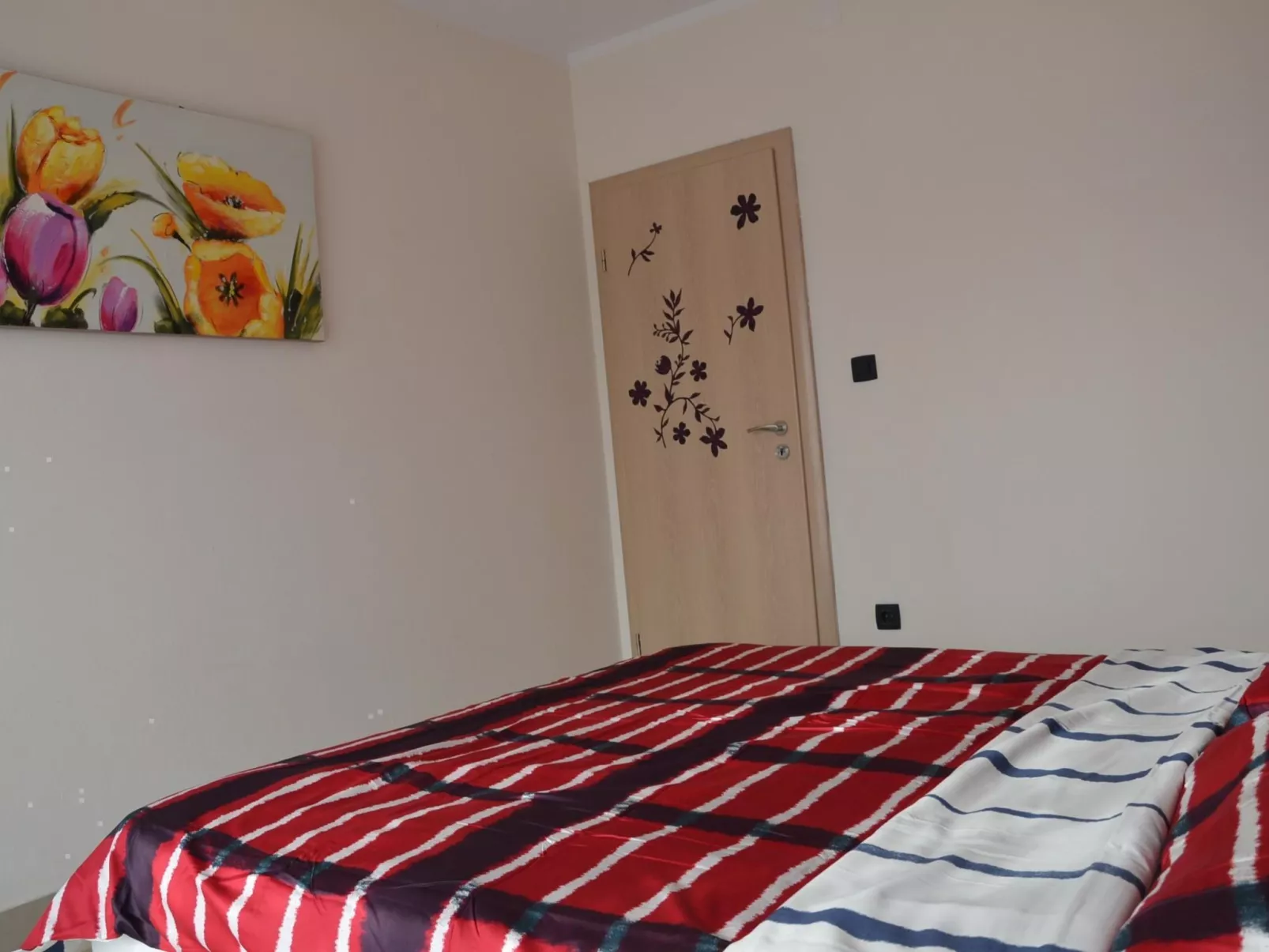 Großes Ferienhaus mit eigenem Pool und Terrasse-Image-tags.info