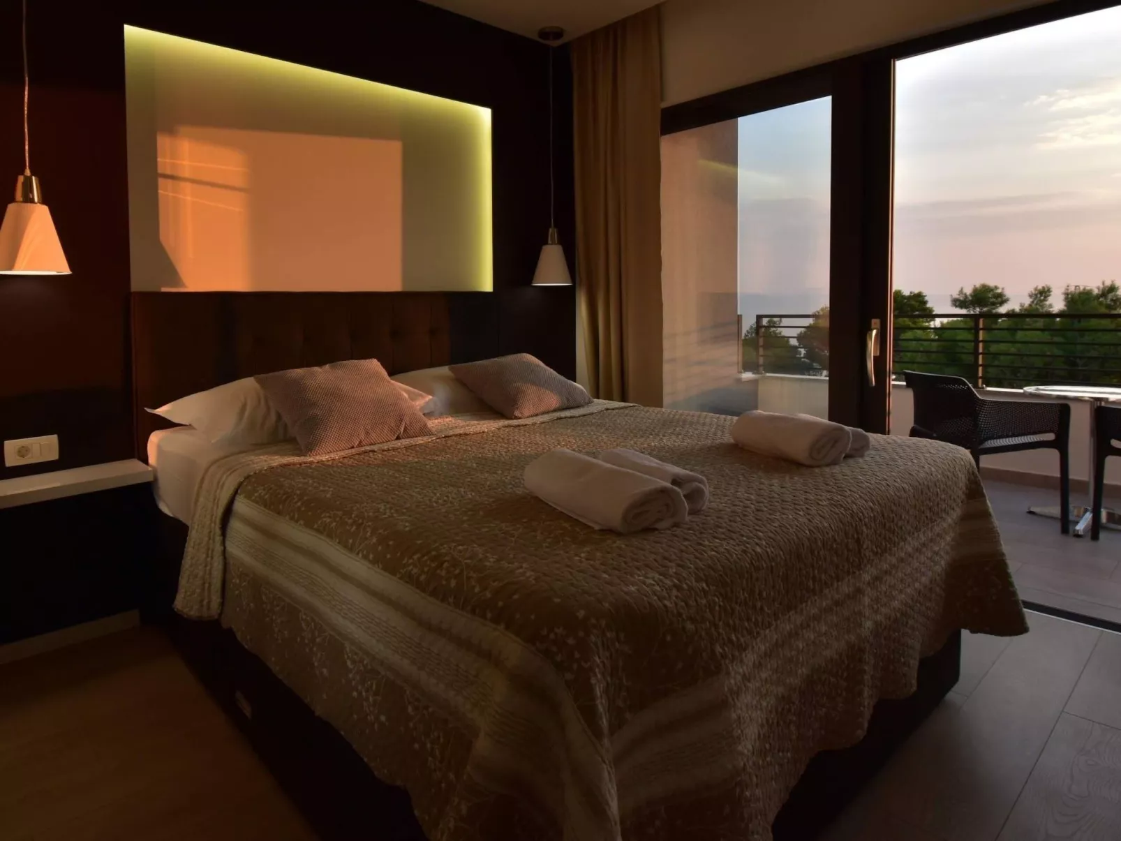 Villa Zoran-Image-tags.info