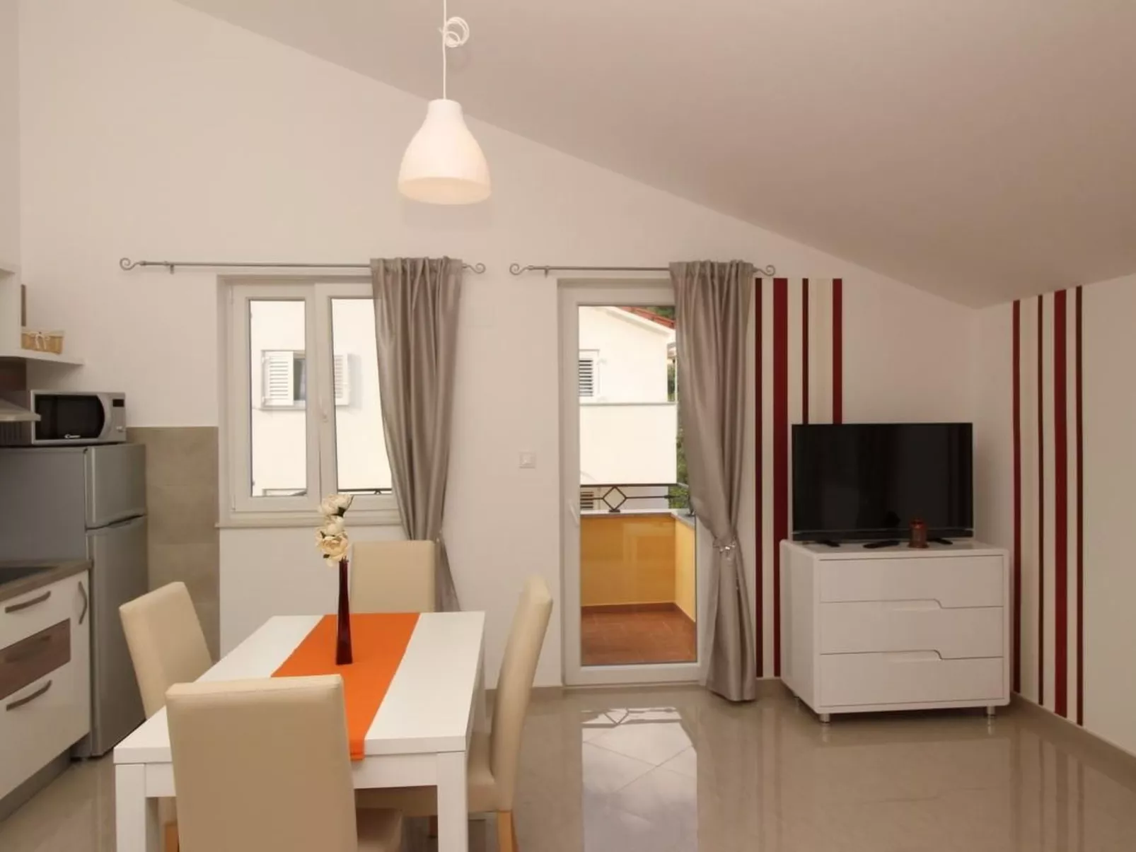 Gorica II A2+1 br.9-Binnen