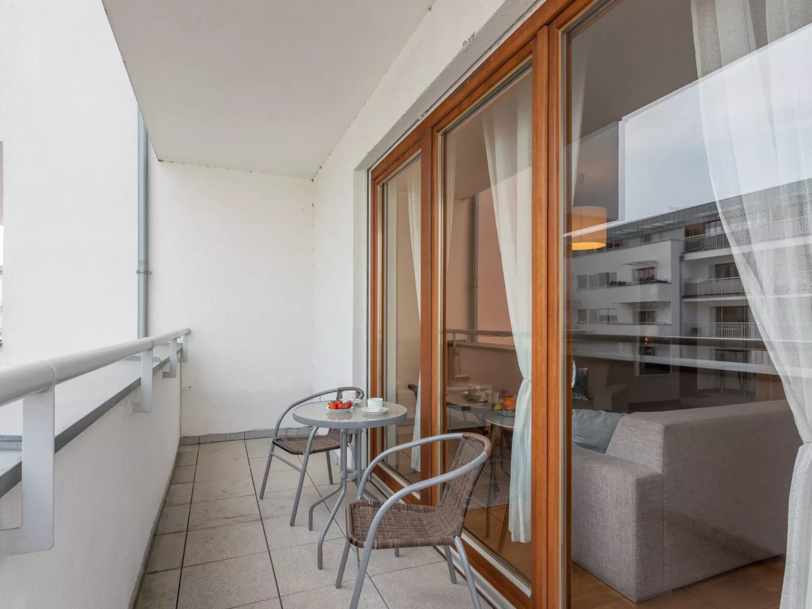 Platan 2-Image-tags.info