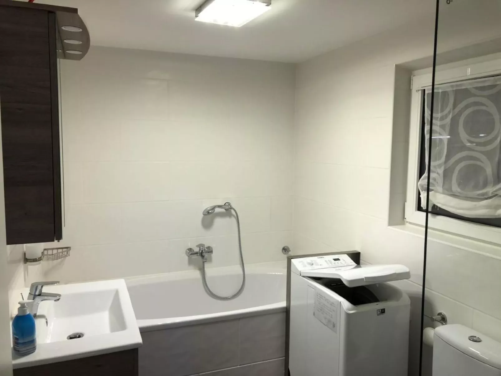 E3 Haus mit Wintergarten, Kamin und Deichblick-Binnen