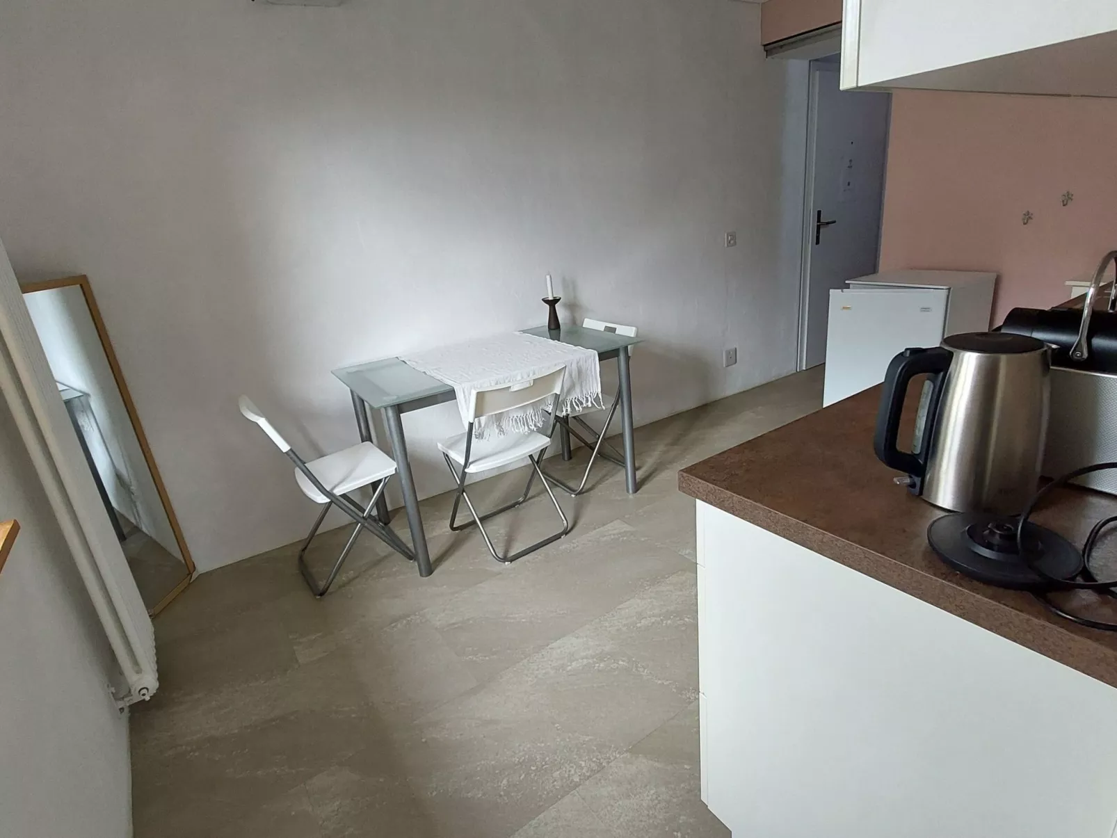 Giselas Ruheplatz-Binnen