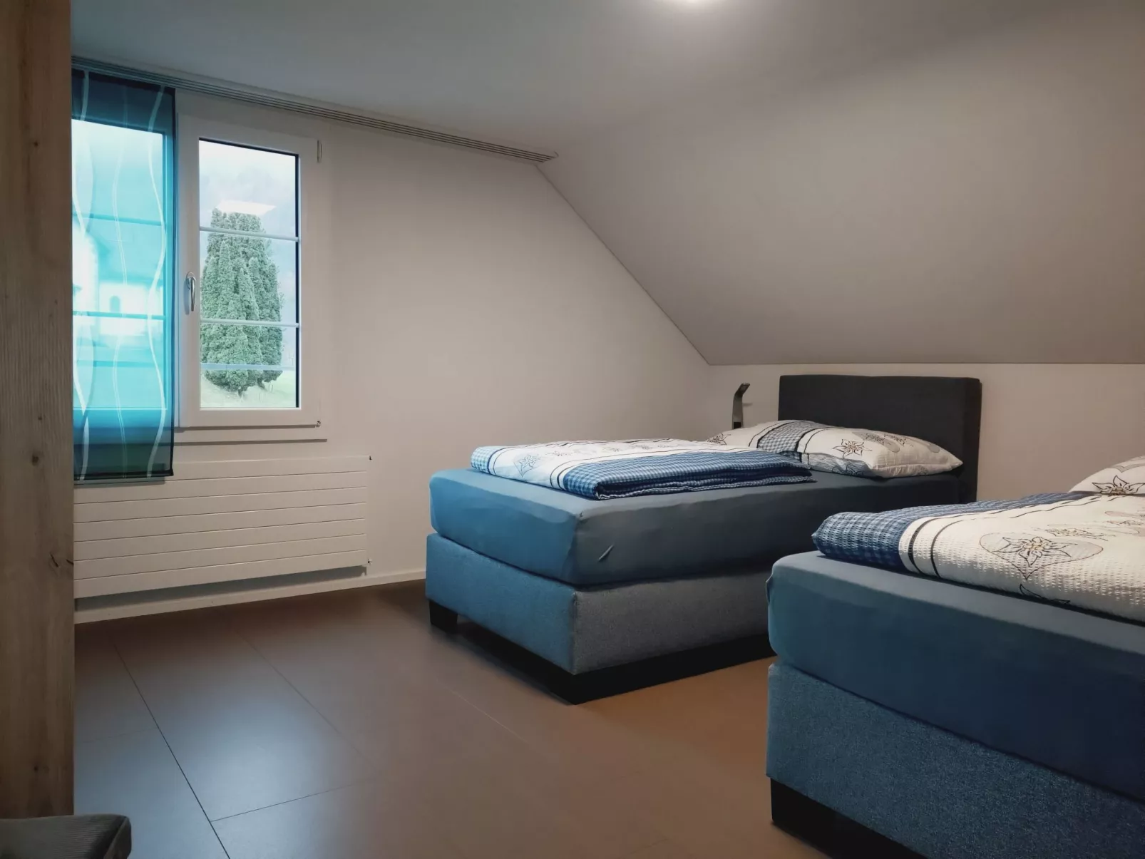 3.5 Zi-DachWohnung-Binnen