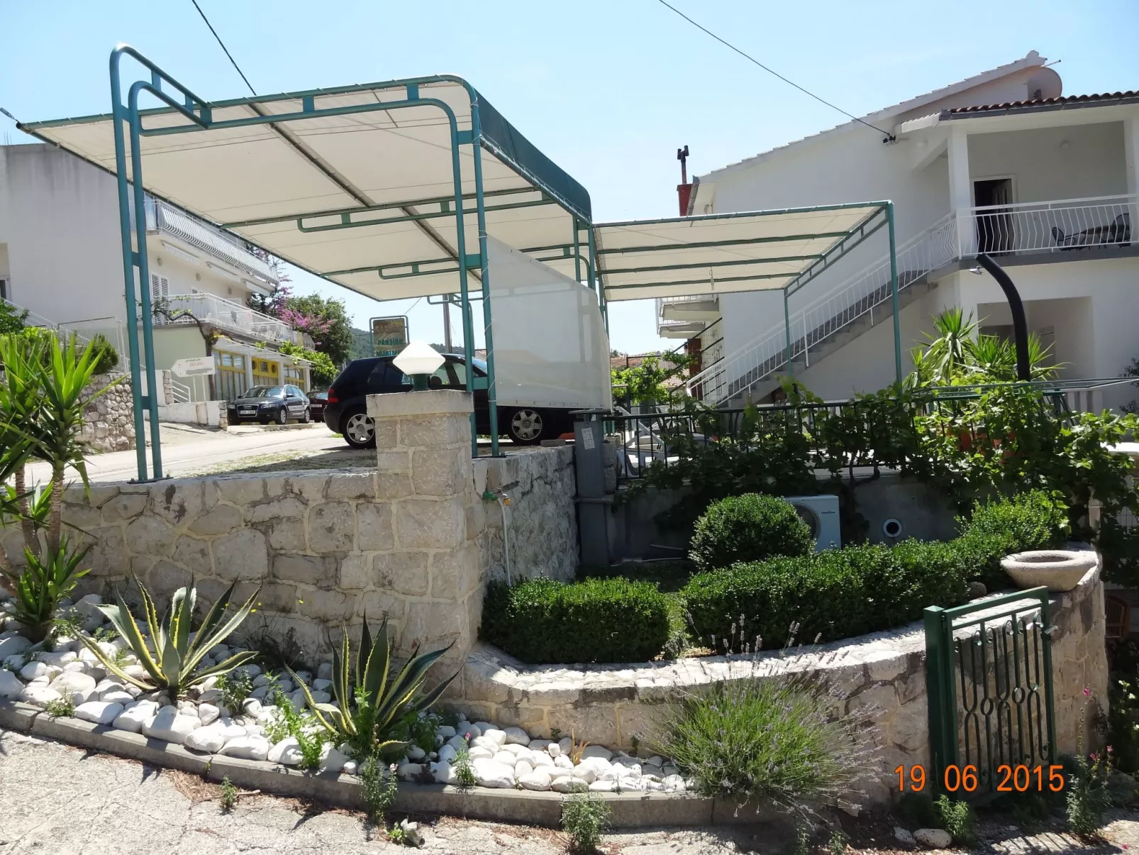 Komfortables Studio-Apartment mit Meerblick-Buiten