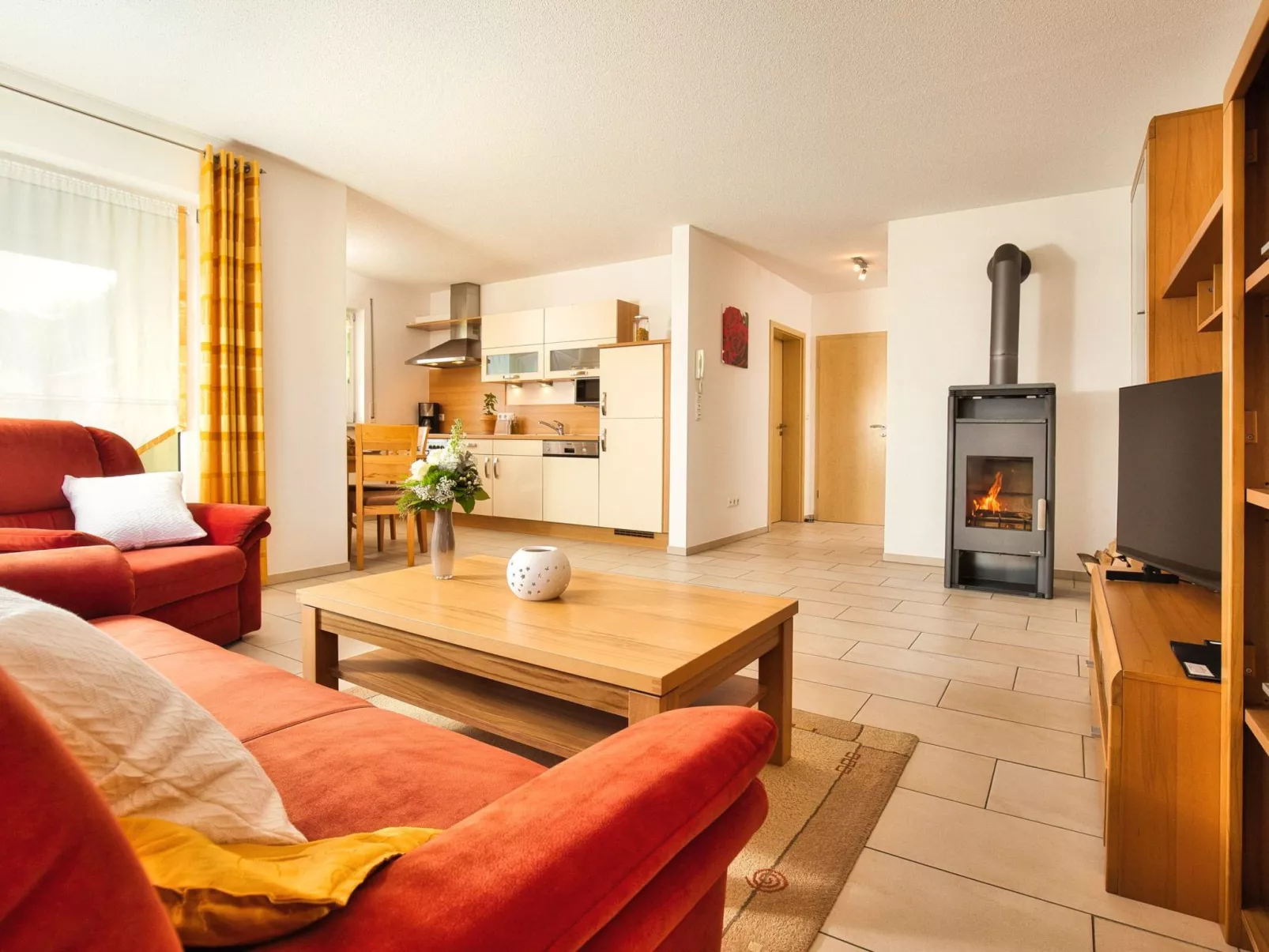 Mit Blick auf das Wasser-Binnen