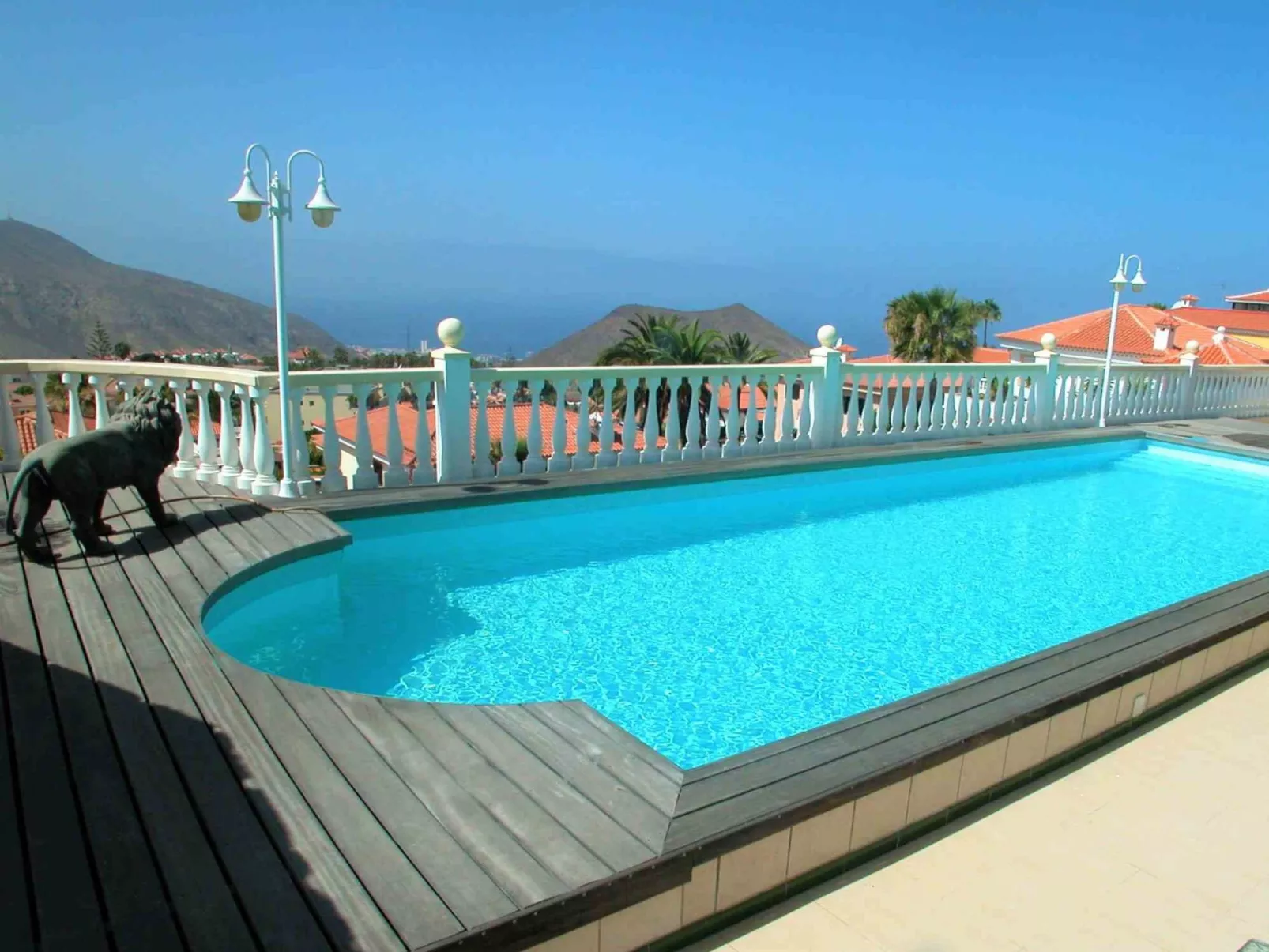 Wohnung mit botanischem Garten und Meerblick - Buiten