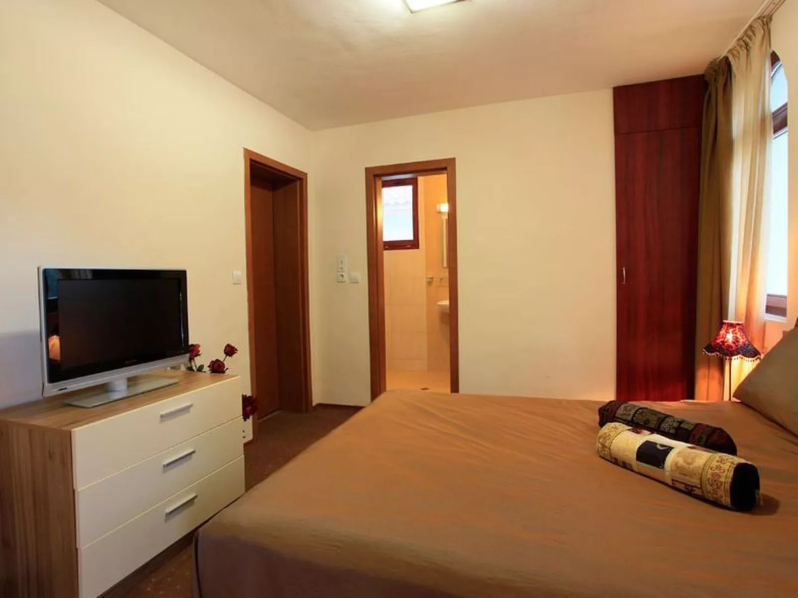 Mit Whirlpool - Binnen