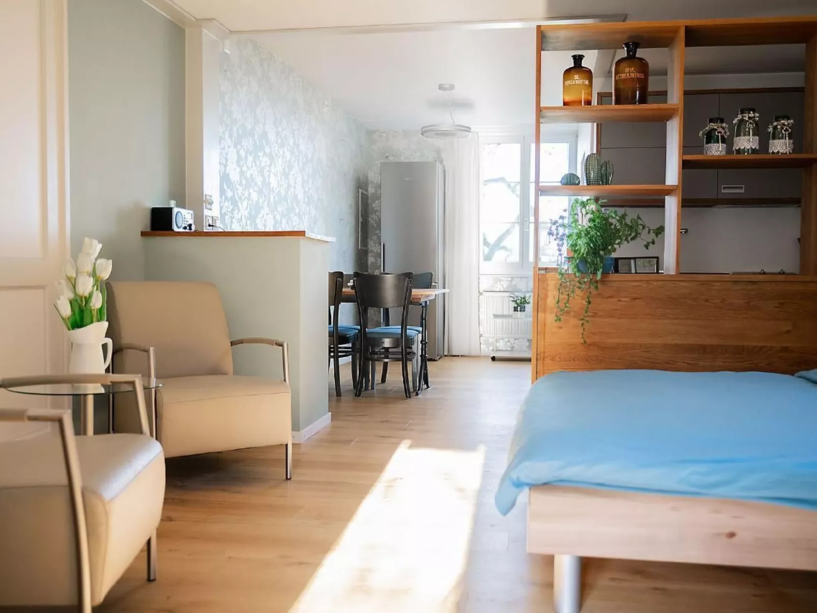 Studio Ferienwohnung - 38 m2- mit Gartennutzung-Binnen