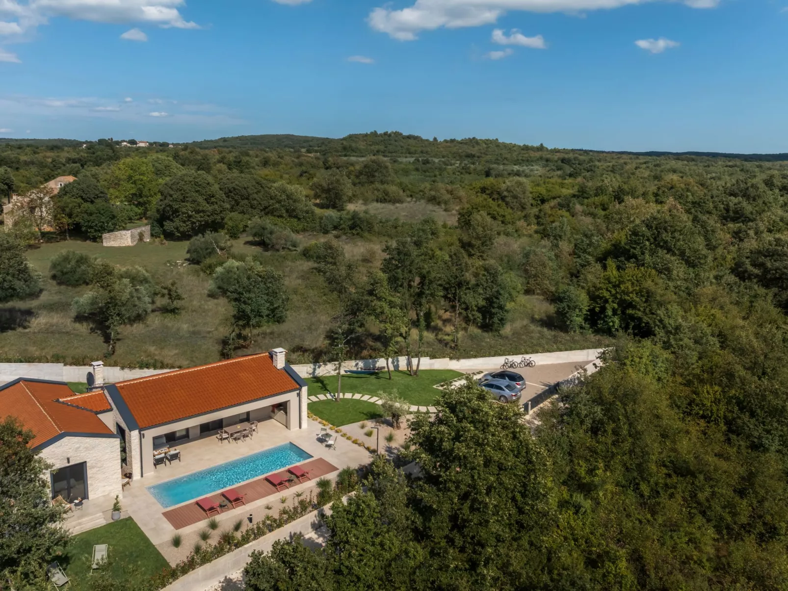 Design Villa Nux für 5 Personen mit beheiztem Pool-Binnen