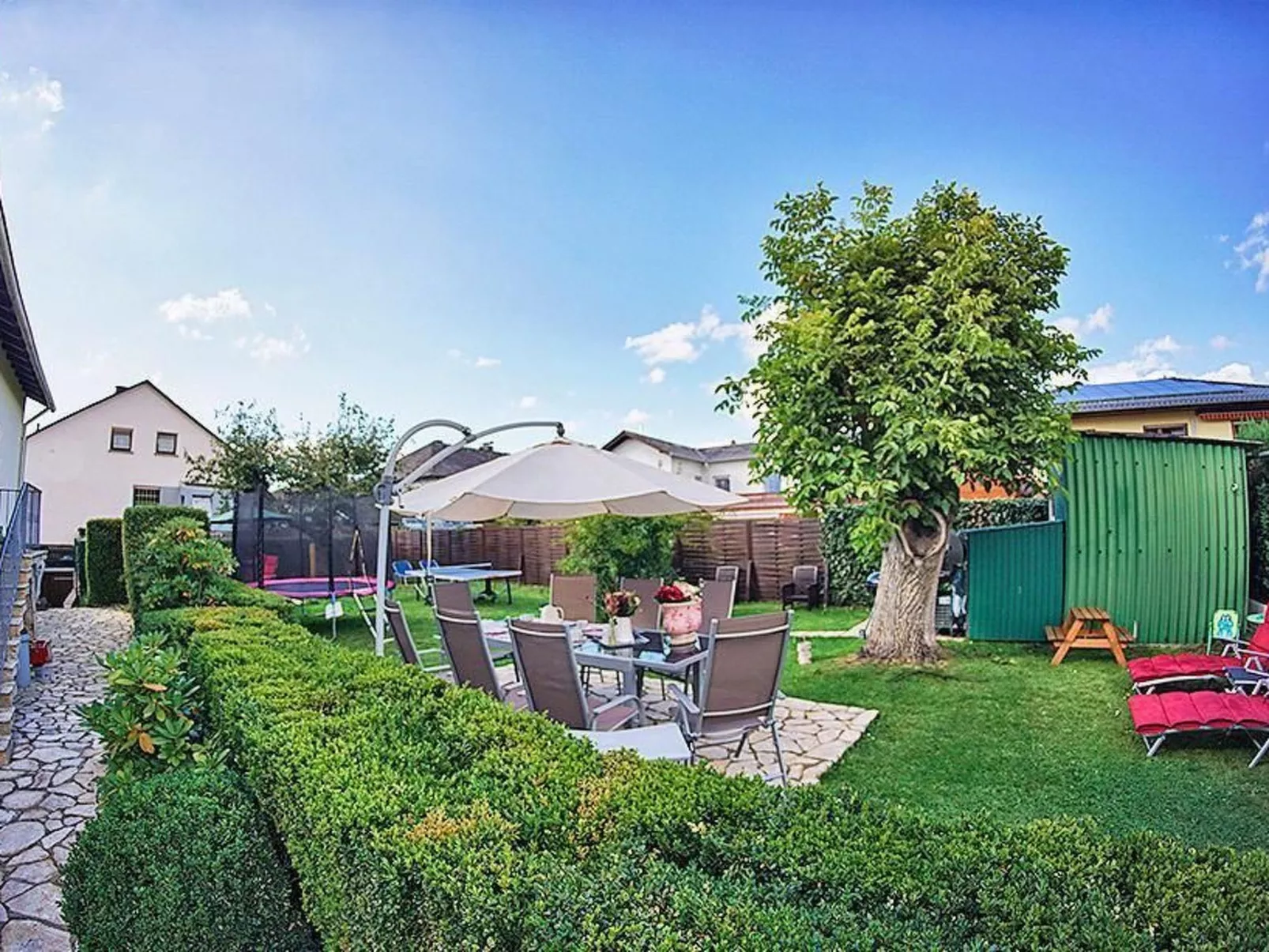 Zum Mensfelder Kopf-Buiten