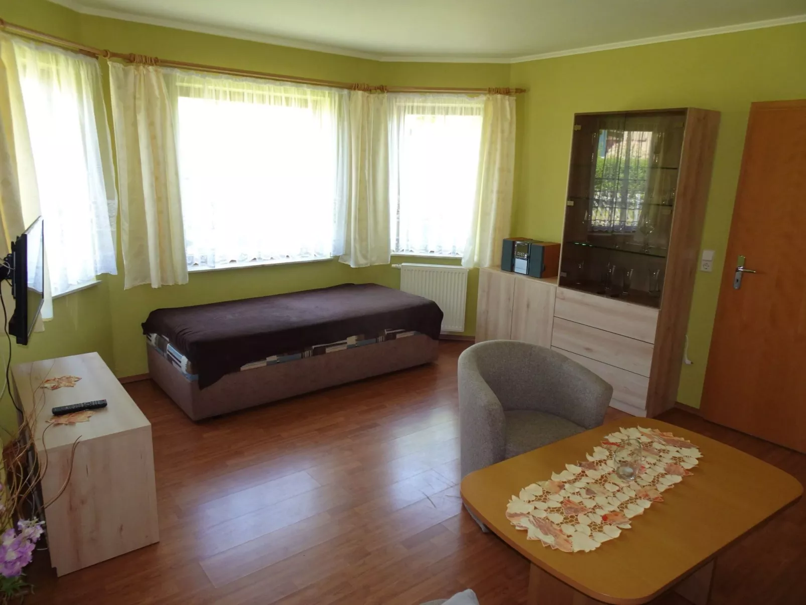 Wohnung in Heeselicht mit Grill und Terrasse-Binnen