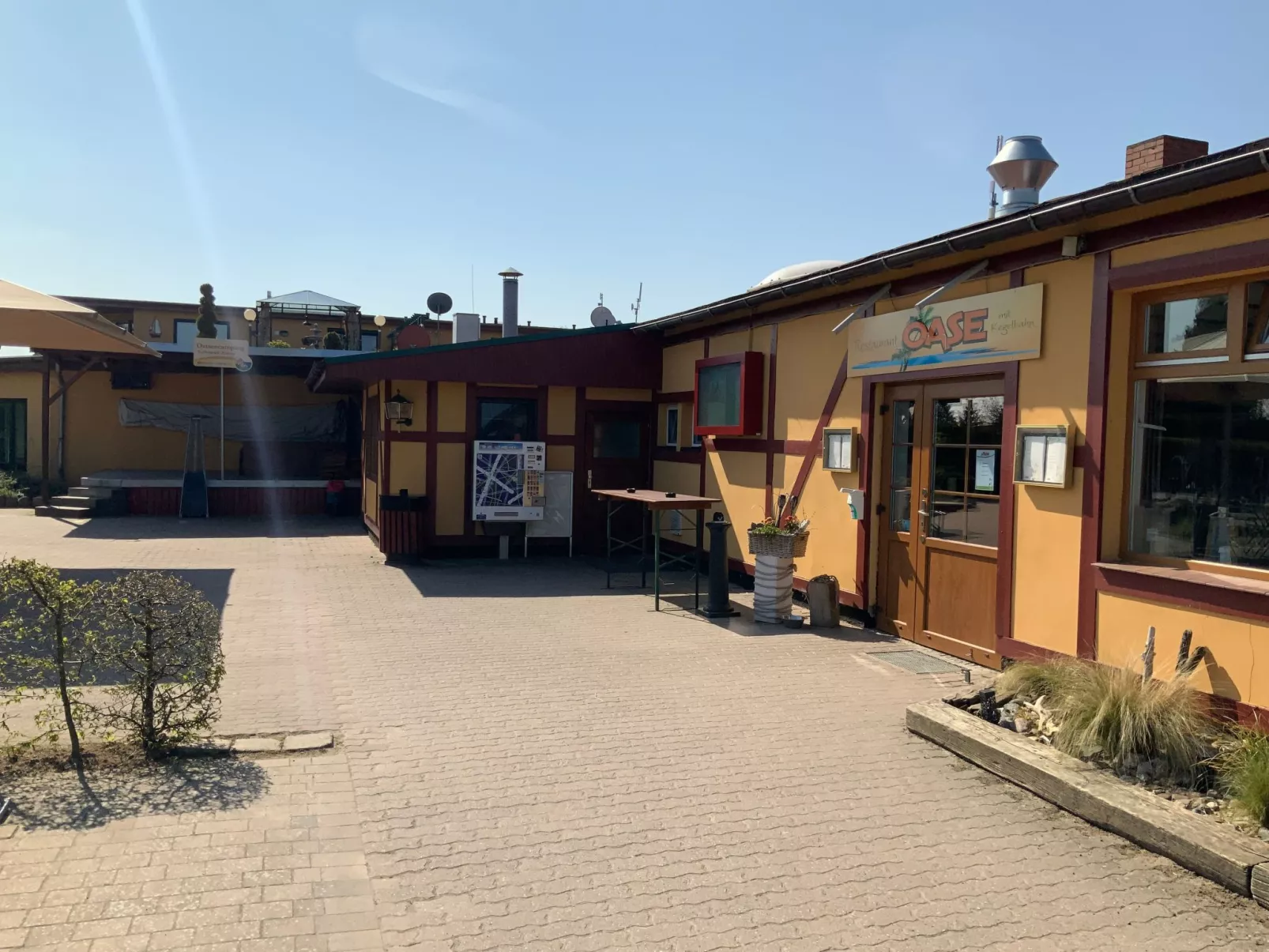 In Hoben mit Grill und Terrasse-Buiten