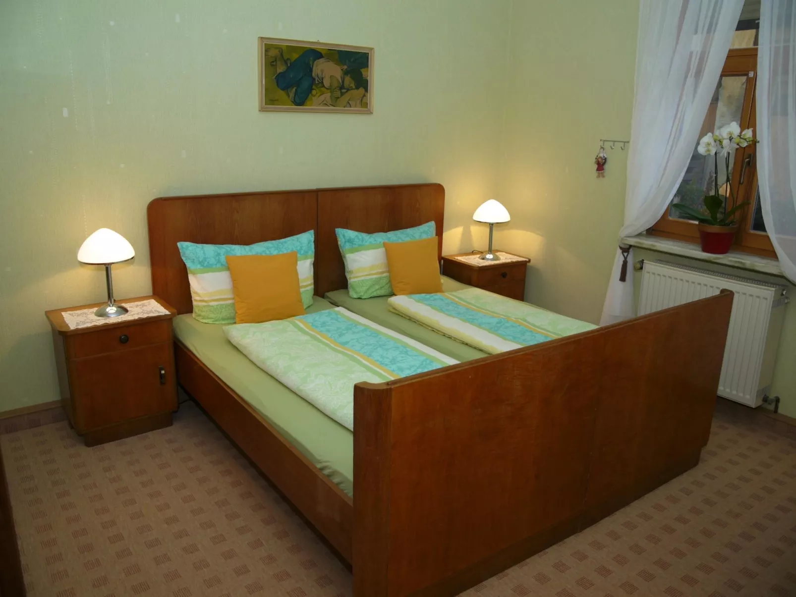 Große Ferienwohnung mit privater Terrasse-Binnen