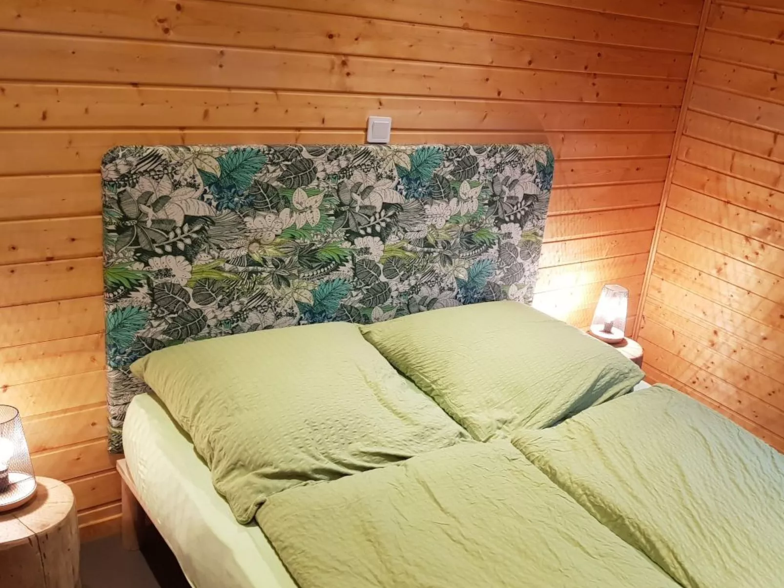 In Atzenhain mit Großer Terrasse-Image-tags.info