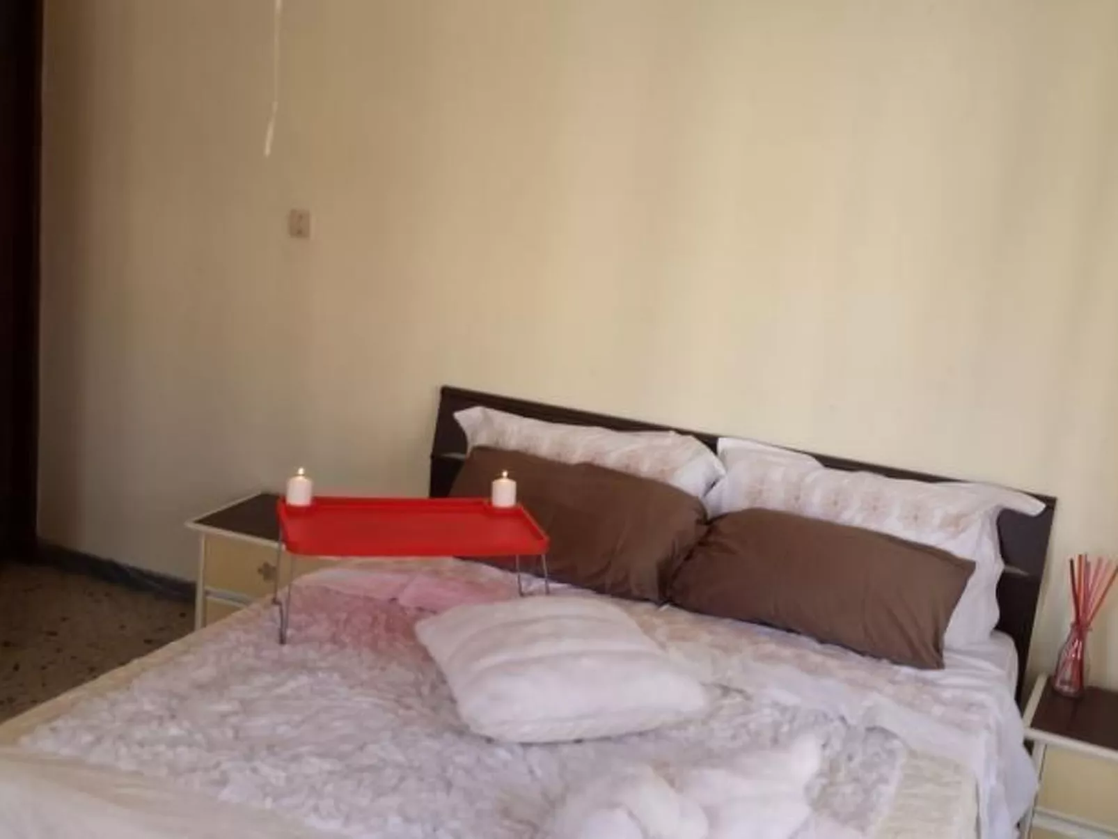 Wohnung mit Terrasse-Binnen