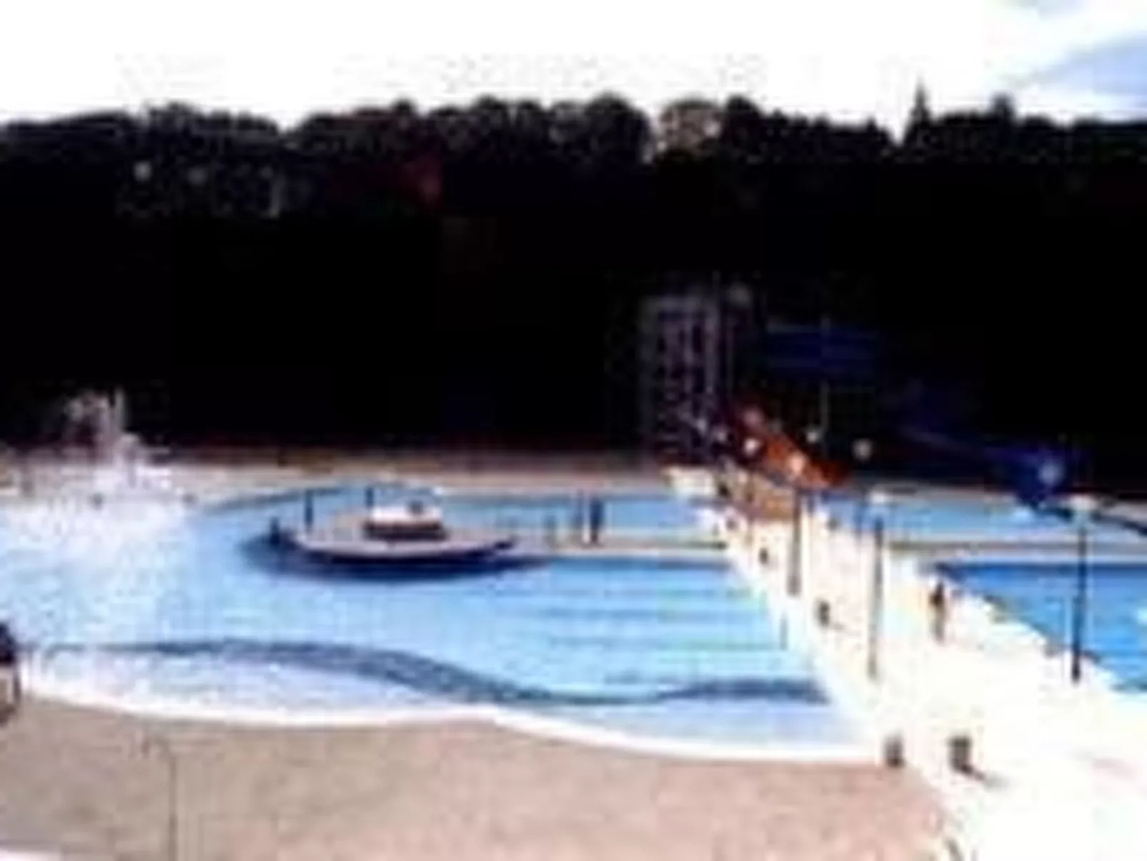 Villa "Na Hora" mit Garten, Grill und Terrasse-Buiten