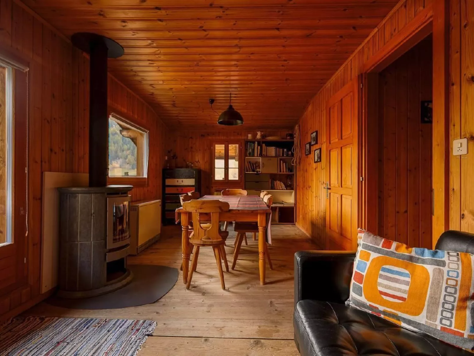 "Base Camp Evolène"-Binnen