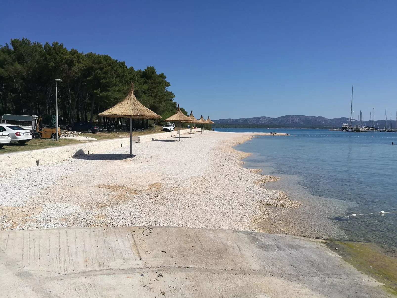 Studio in Strandnähe-Buiten