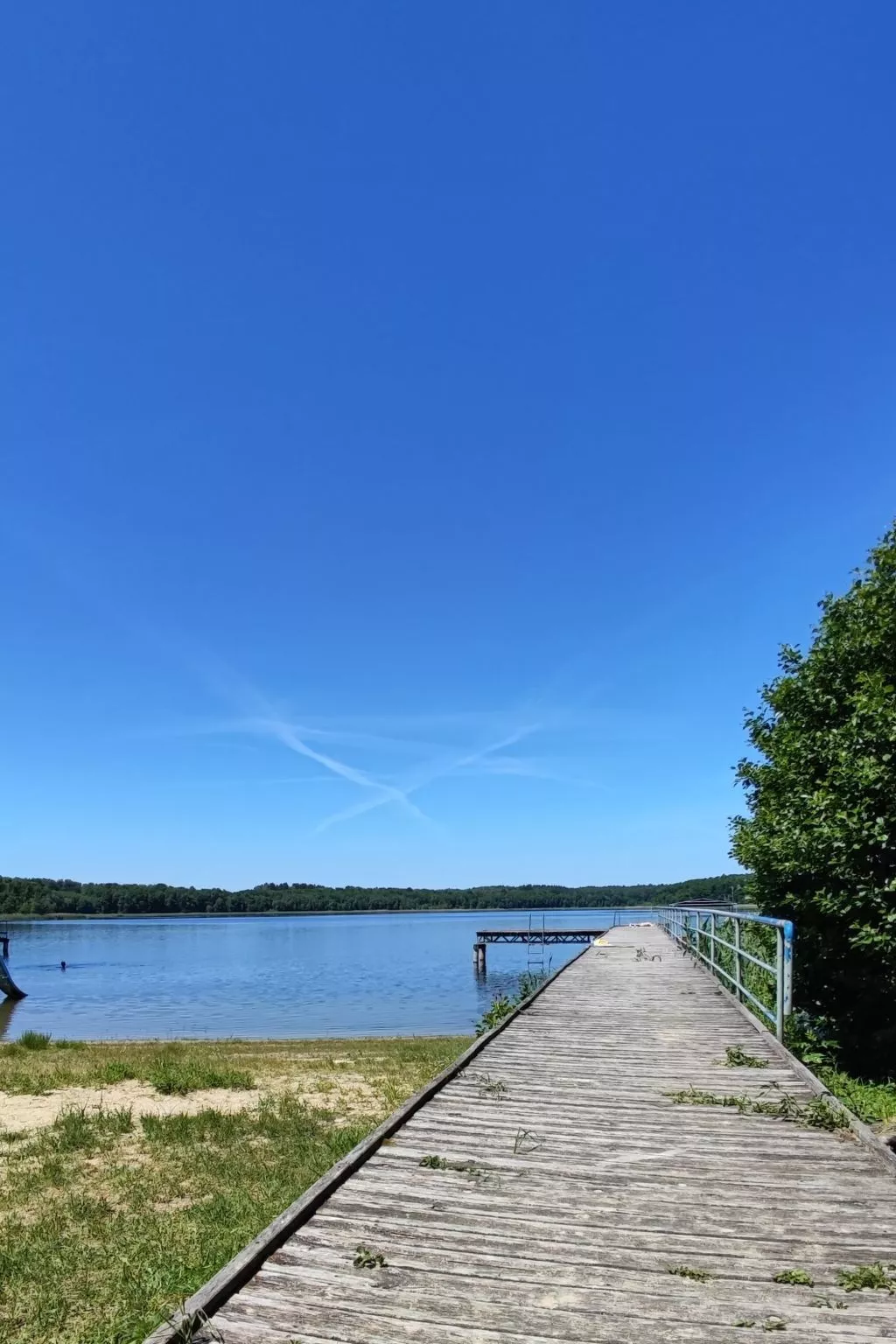"Brown House" mit eigener Terrasse-Buiten