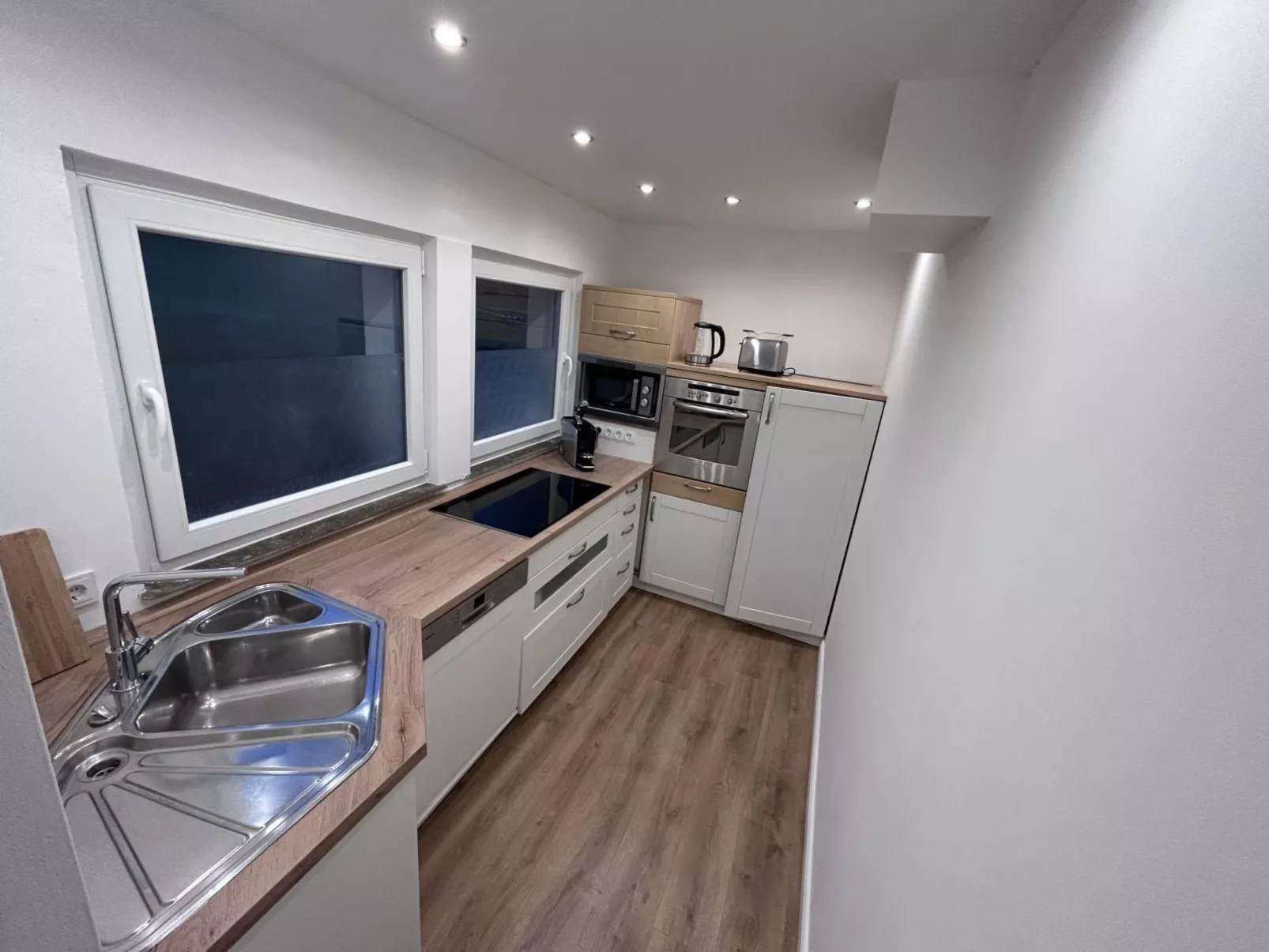 Renoviertes Haus in Husen mit Terrasse und Sauna-Image-tags.info