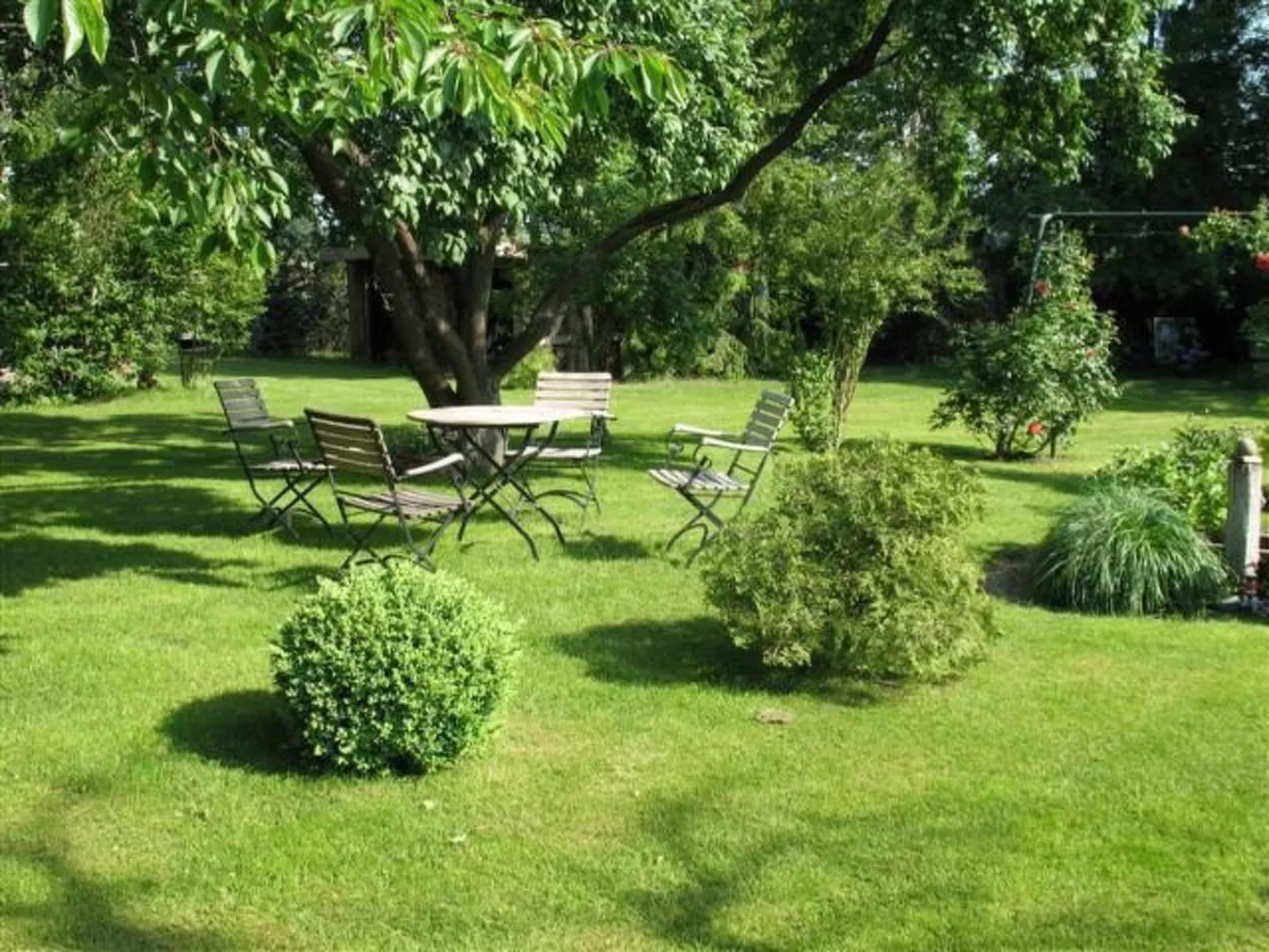 In ehemaliger Dorfschule am Dorfrand-Binnen