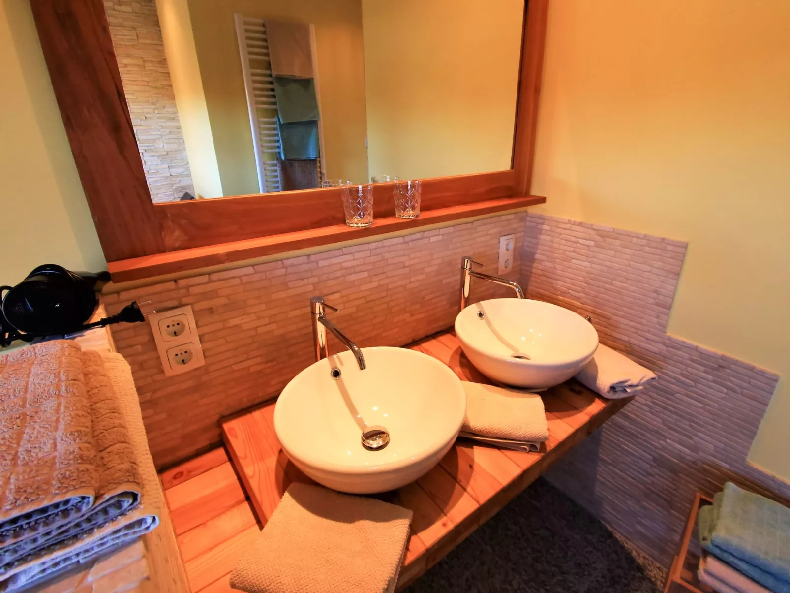 Villa Albatros in Oberdellach-Image-tags.info