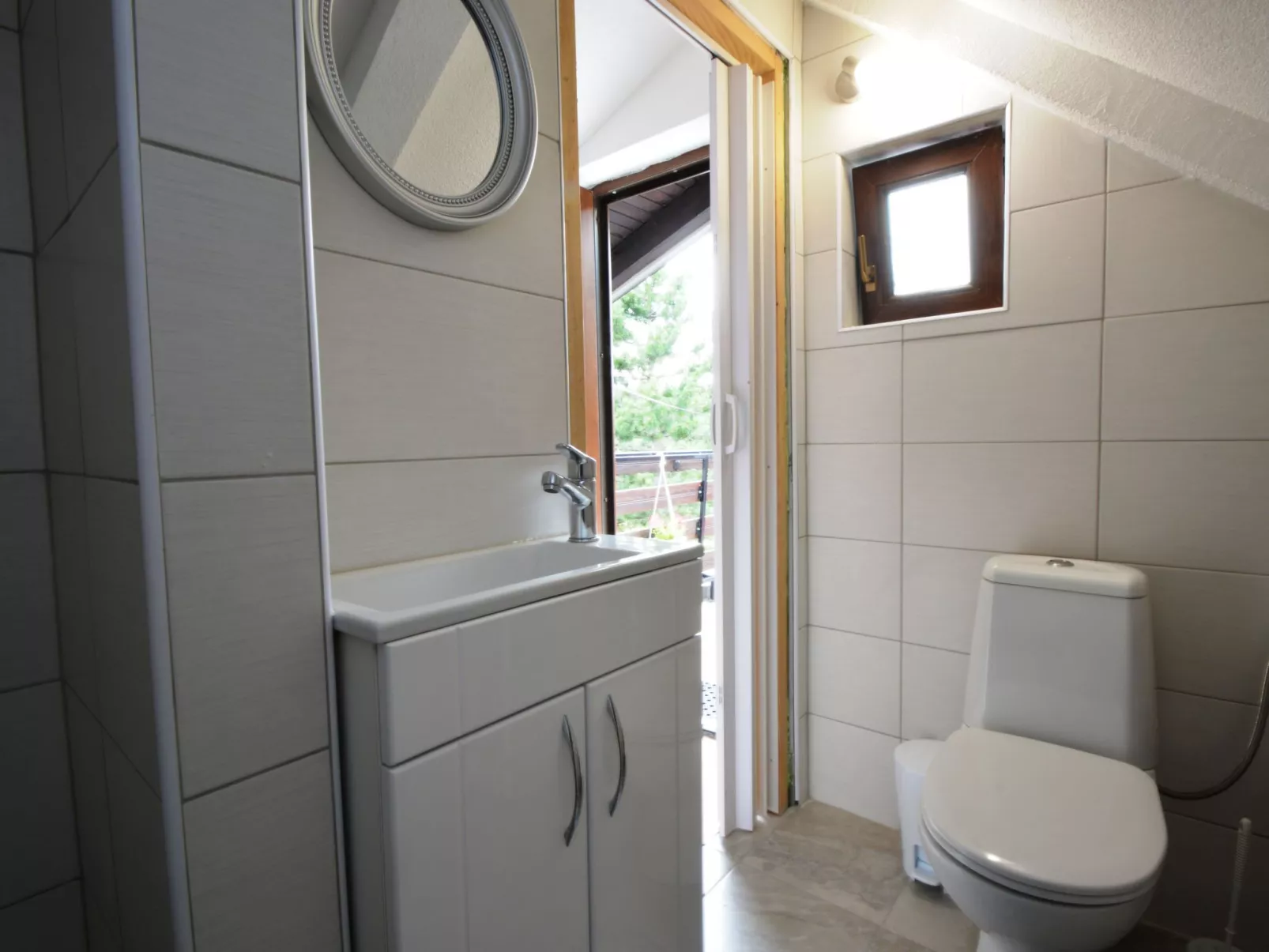 Mit Garten, Grill und Terrasse-Binnen