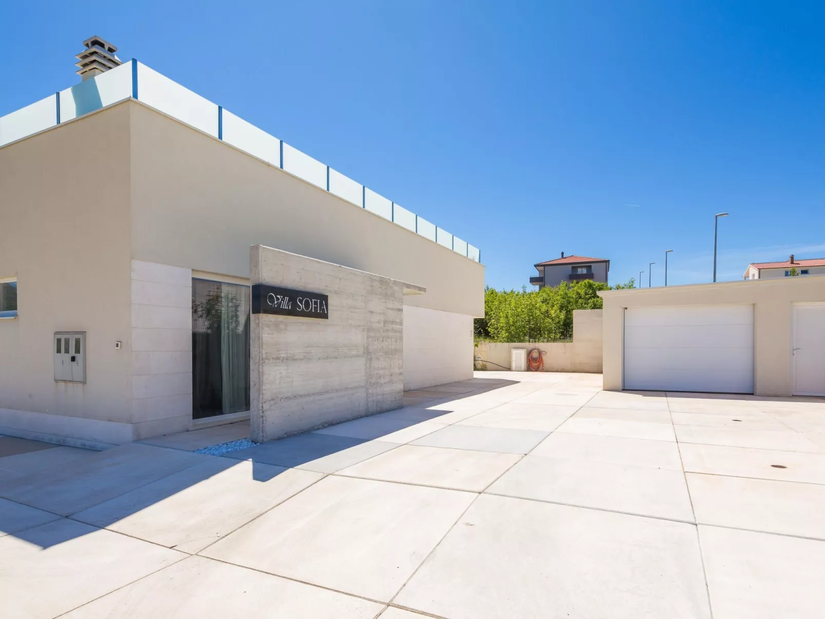 In Dugopolje mit Beheiztem Pool-Buiten