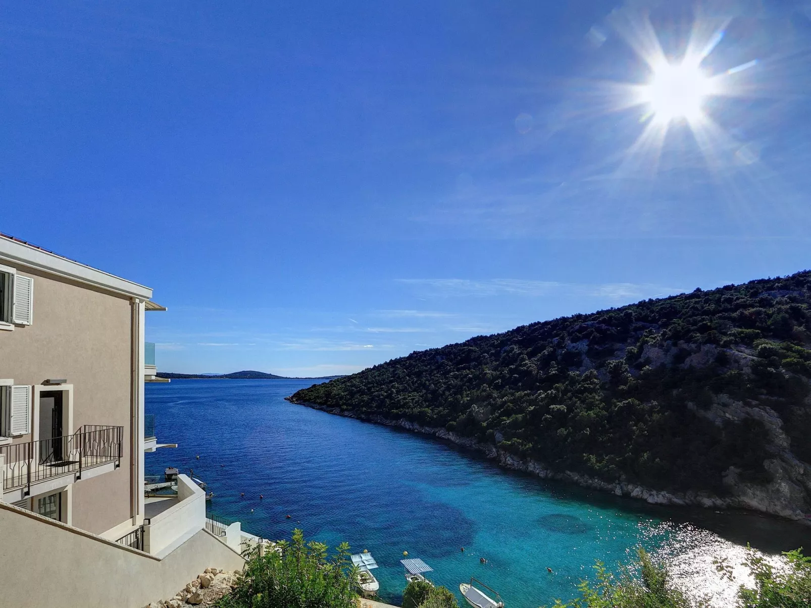 Villa by the Sea-Buiten