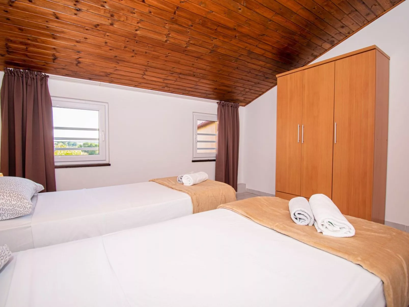 Ruhig und gemütlich 2BR Wohnung in der Nähe des Strandes-Binnen