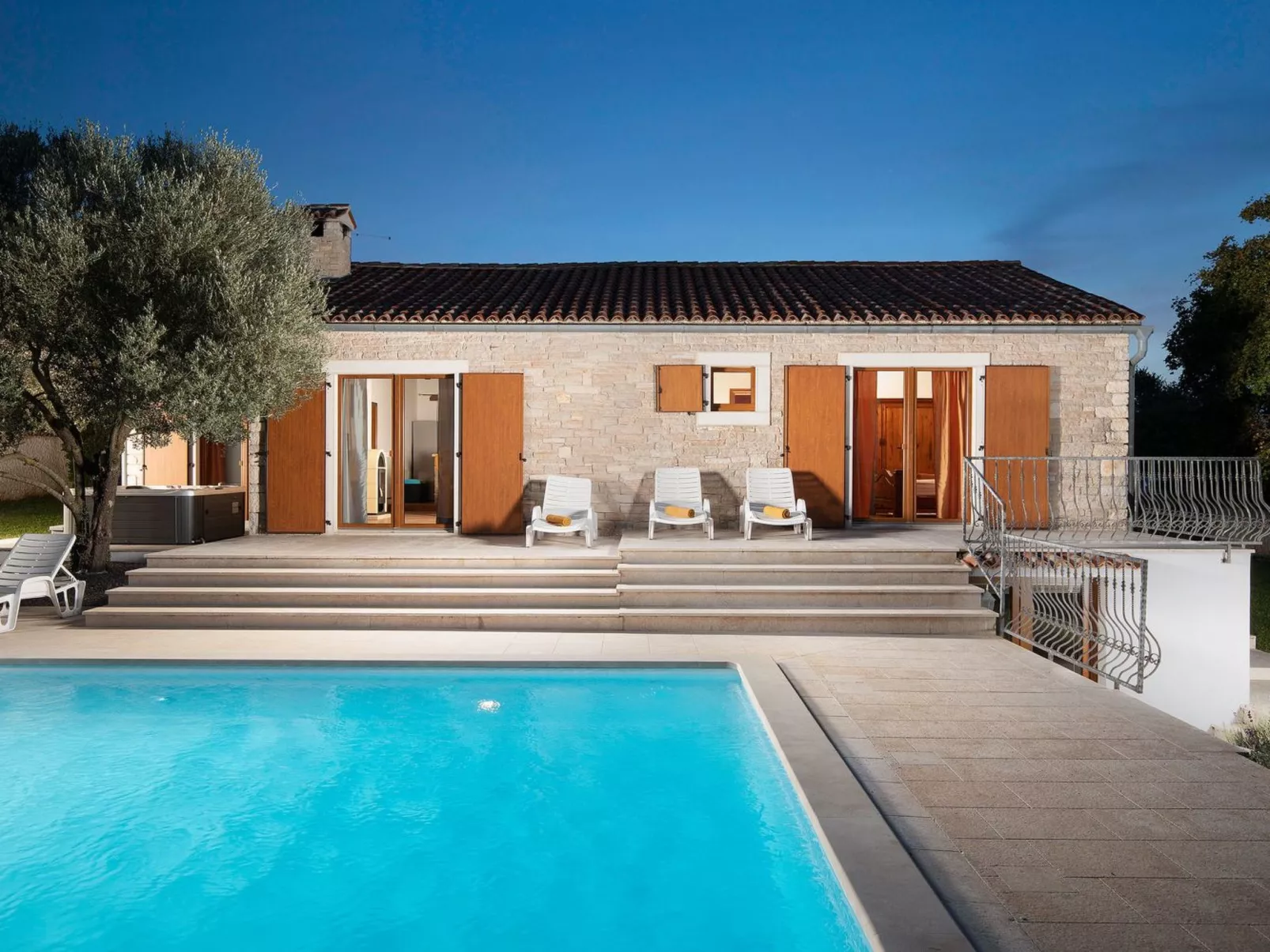 Haus in Bertoši mit privatem Pool-Image-tags.info